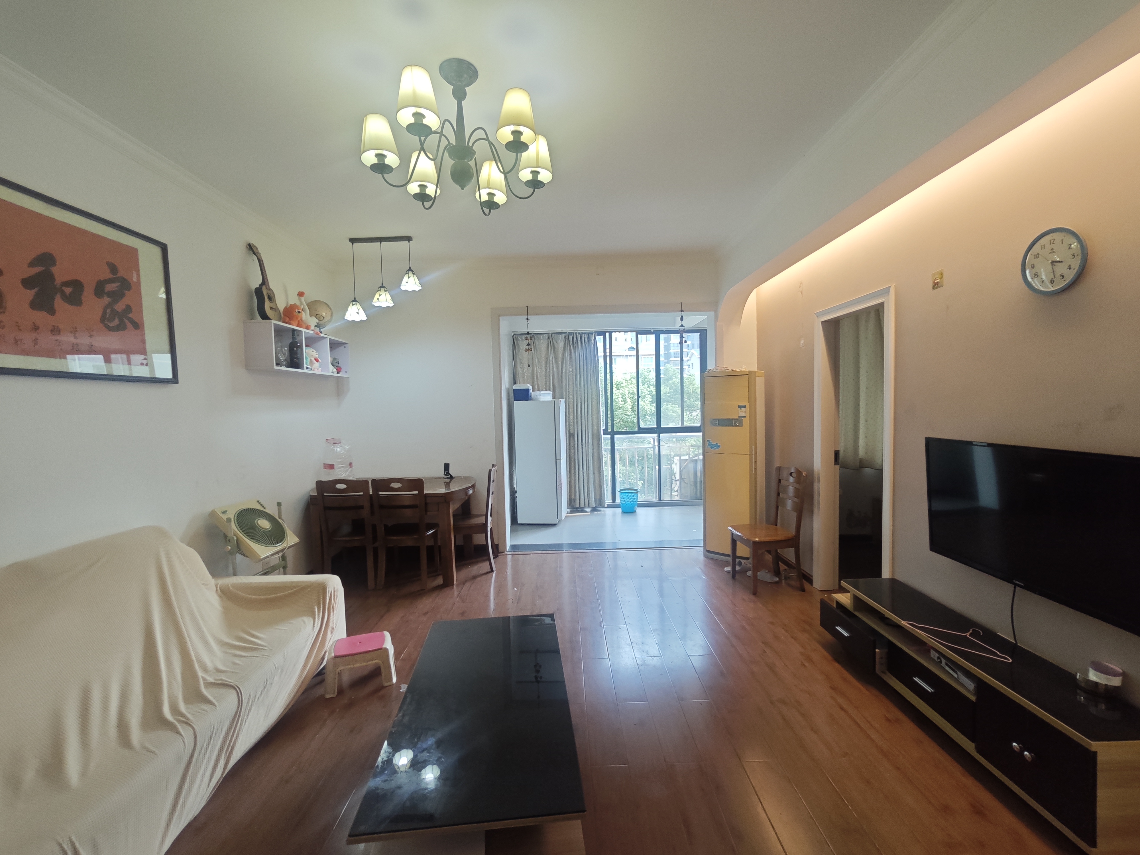 凯翔银座 2室0厅0卫 1500.0元/月 凯翔银座 2室0厅0卫 1500.0元/月室内图