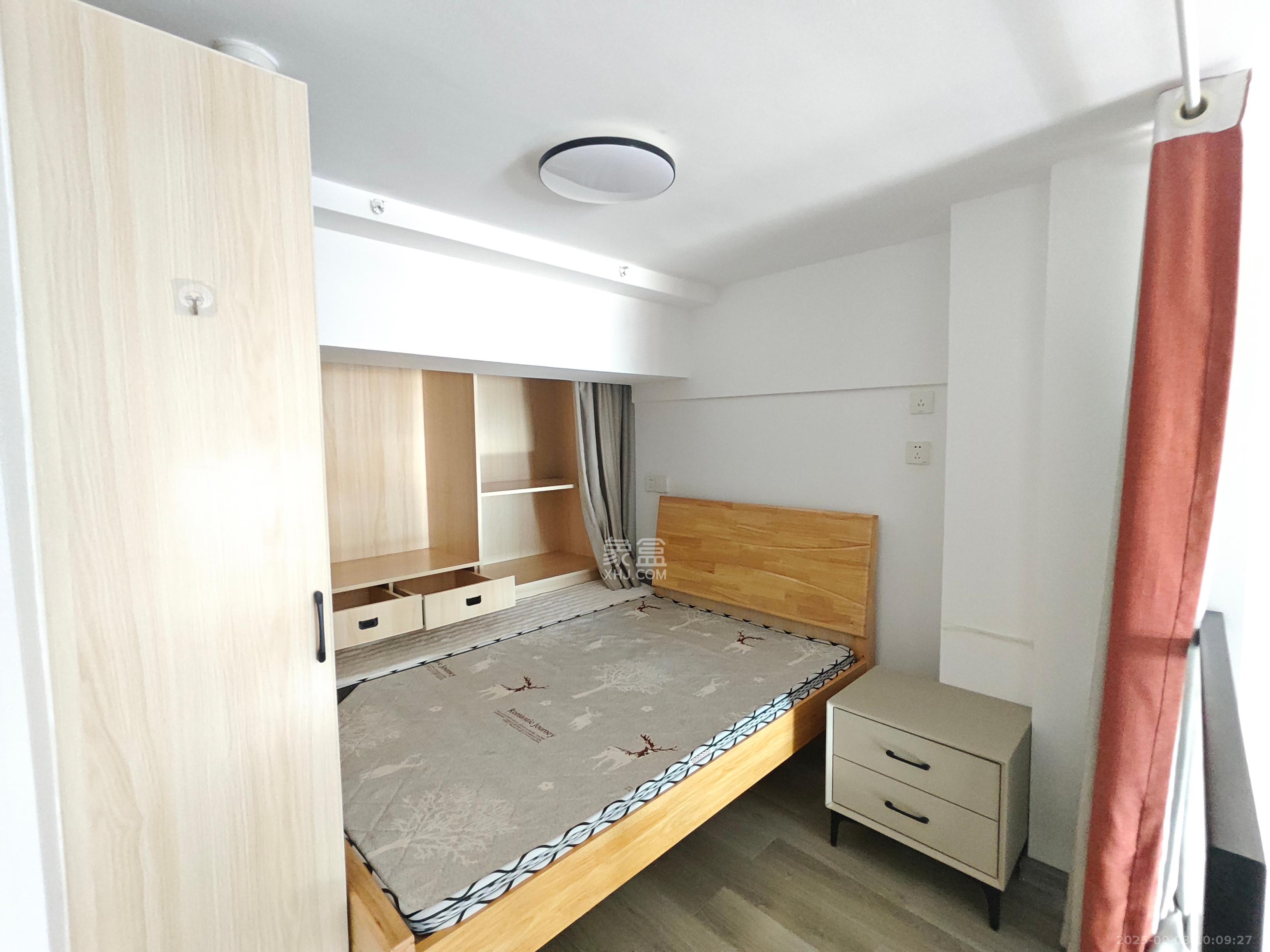 龙湖湘江星座(祺鑫星座公寓) 2室1厅1卫 2100.0元/月 龙湖湘江星座(祺鑫星座公寓) 2室1厅1卫 2100.0元/月室内图