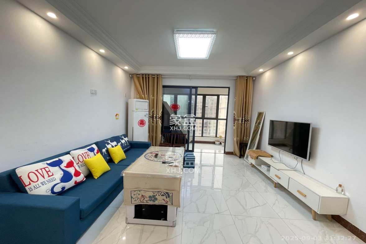 中南红领邦(红星嘉和苑)  3室2厅2卫    2400.0元/月 中南红领邦(红星嘉和苑)  3室2厅2卫    2400.0元/月室内图