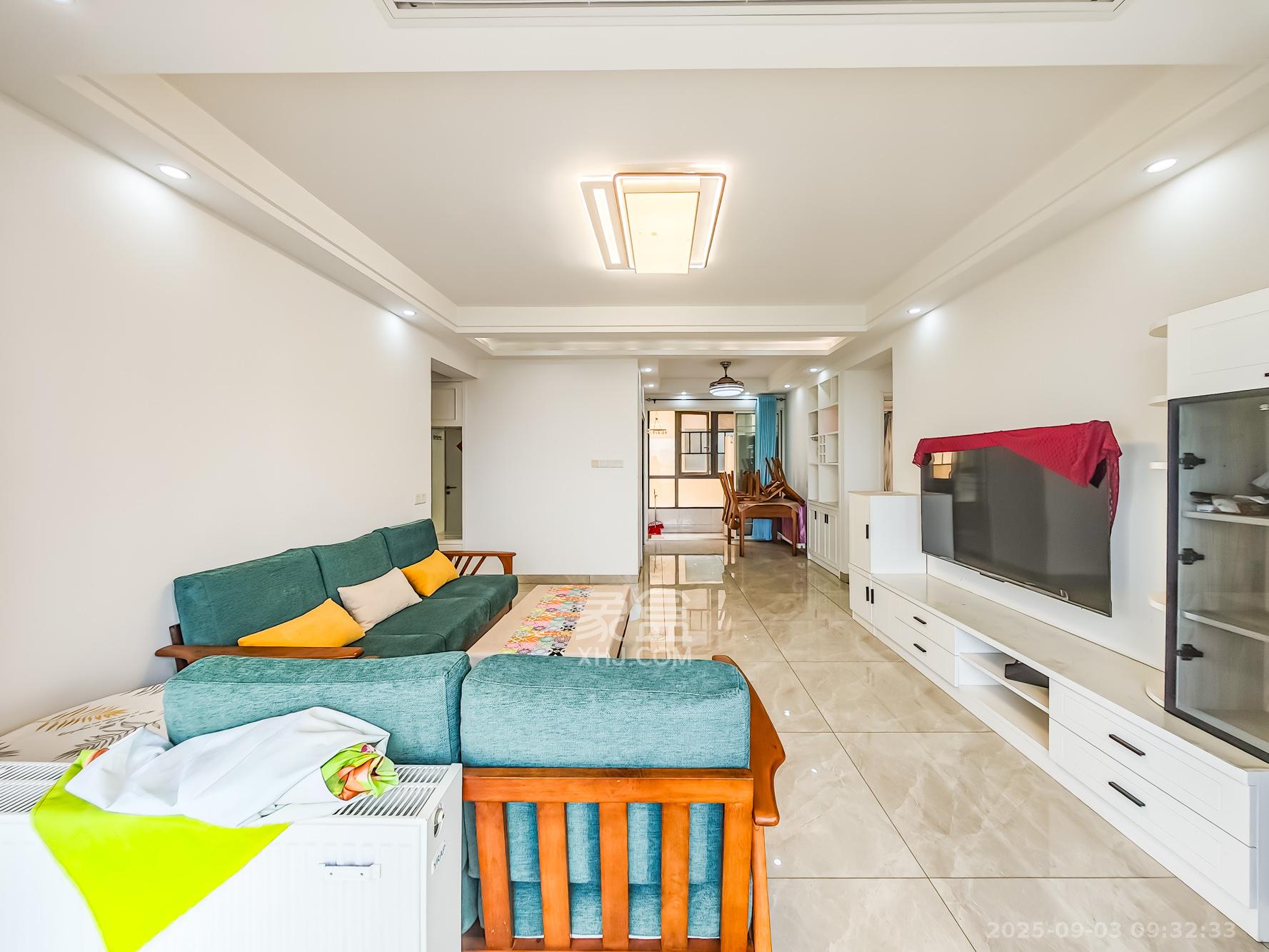 钱隆世家  3室2厅2卫    3000.0元/月 钱隆世家  3室2厅2卫    3000.0元/月室内图