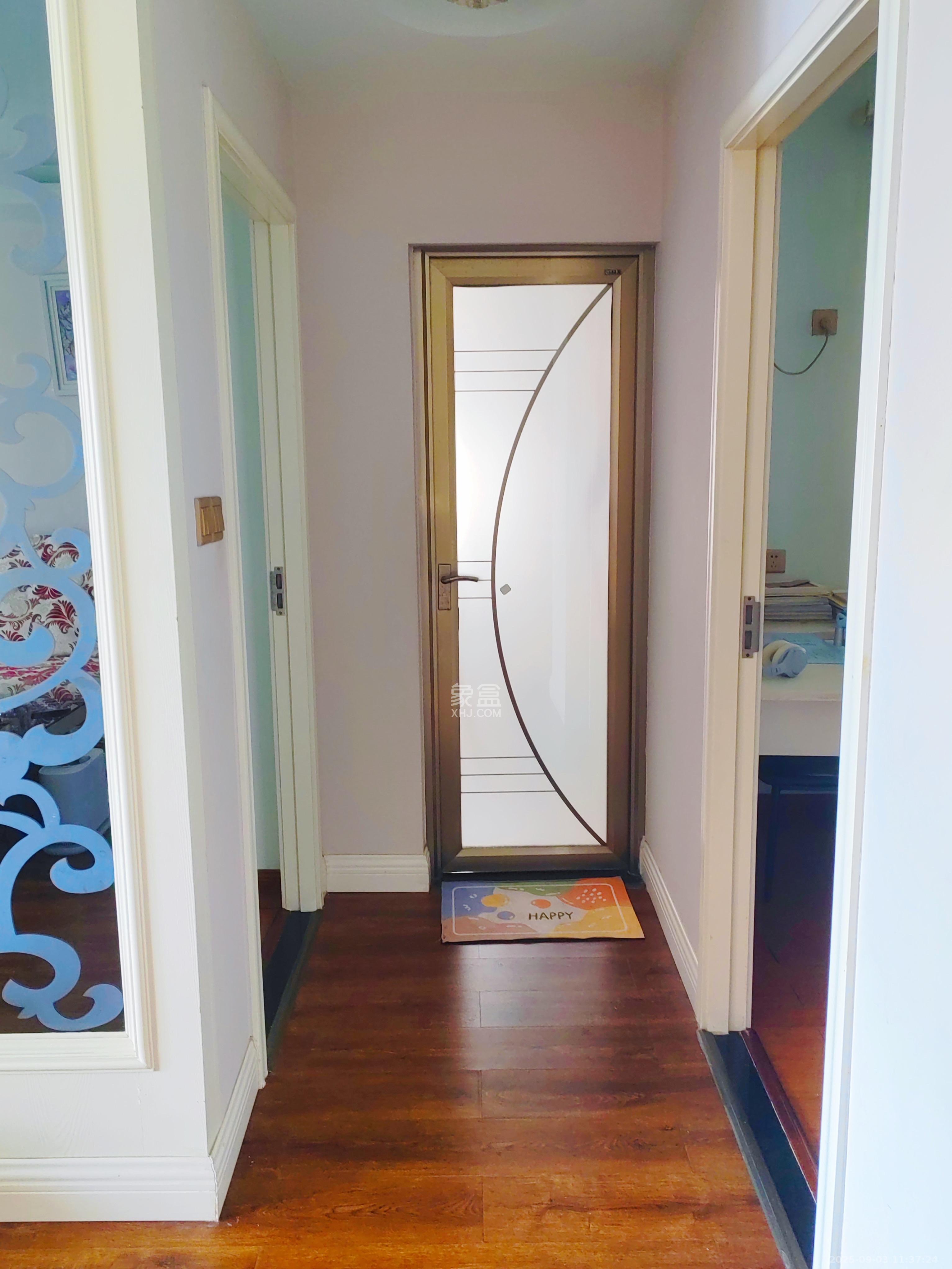 水映青山  2室2厅1卫    2000.0元/月室内图