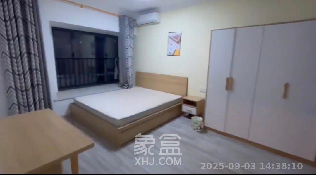 碧桂园南城首府（东宸林海）  3室2厅2卫   2200.00元/月室内图