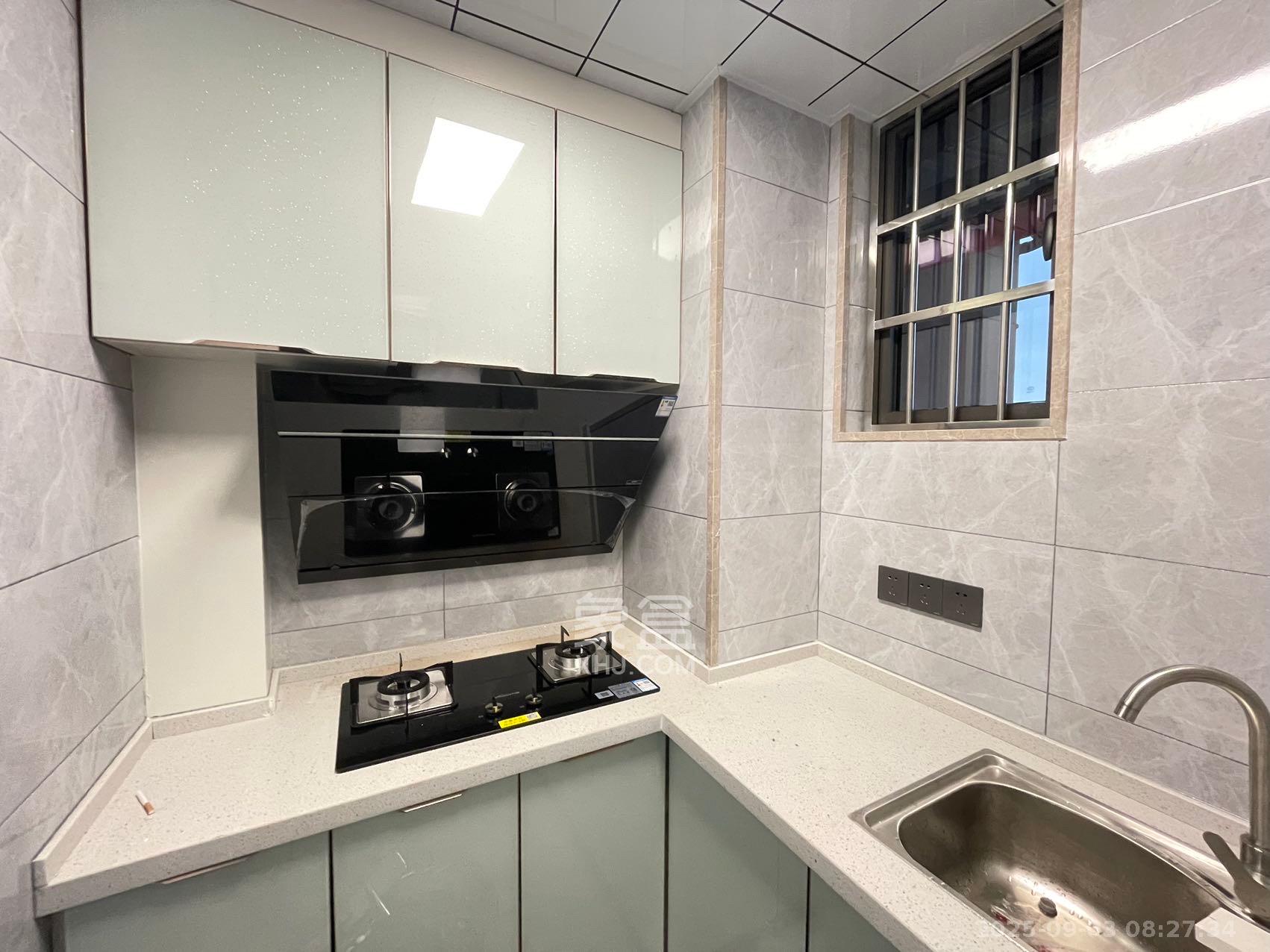 嘉雨兴园 1室1厅1卫 1800.0元/月 嘉雨兴园 1室1厅1卫 1800.0元/月室内图