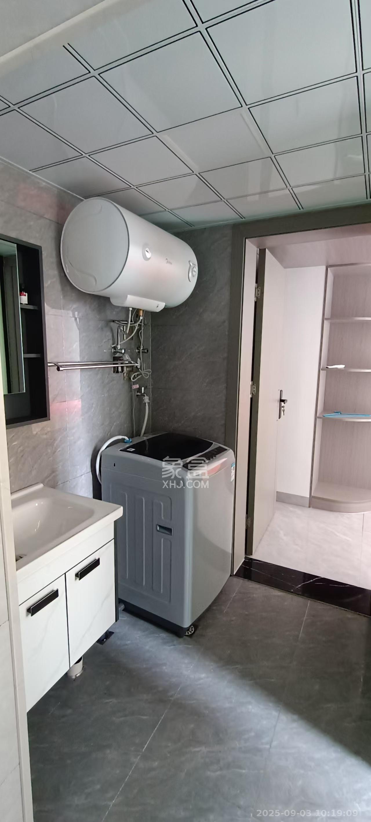 金南家园三期 1室1厅1卫 1600.0元/月 金南家园三期 1室1厅1卫 1600.0元/月室内图