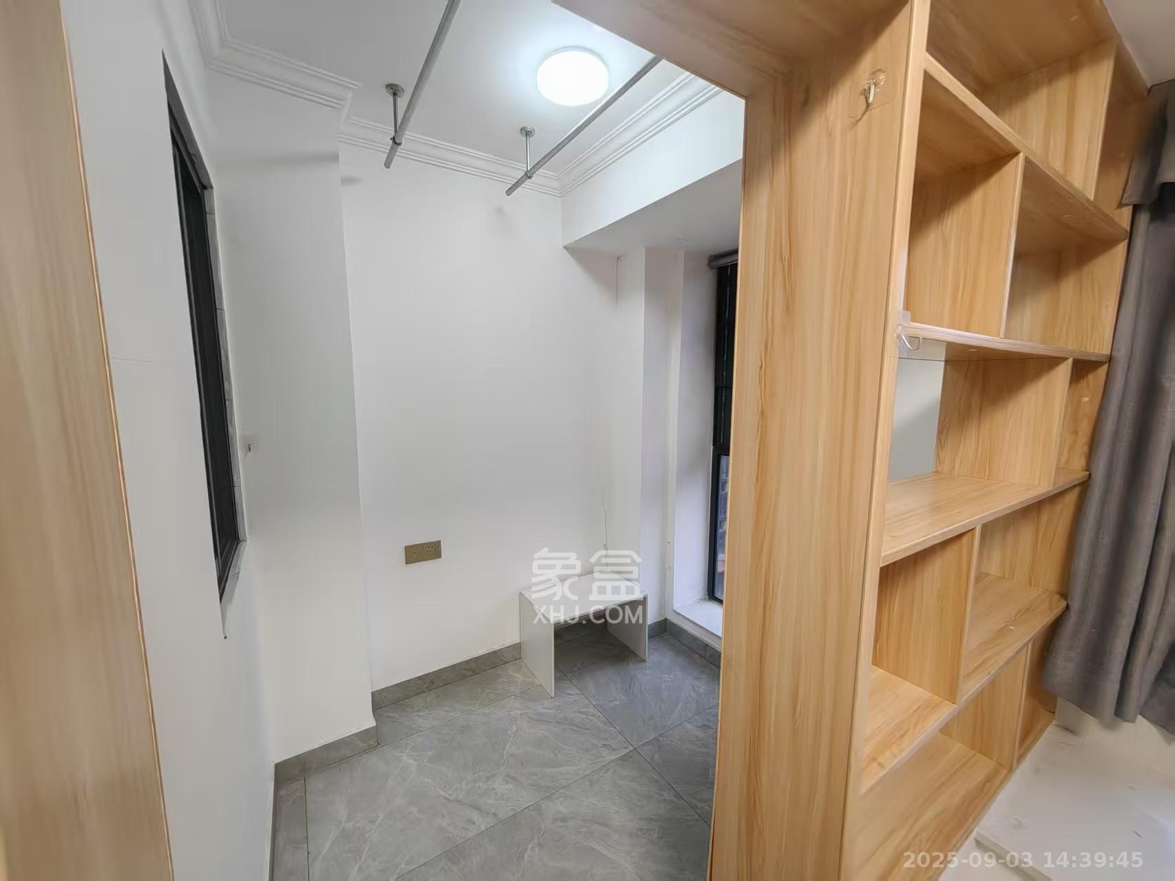 天健城 1室1厅1卫 2300.0元/月 天健城 1室1厅1卫 2300.0元/月室内图