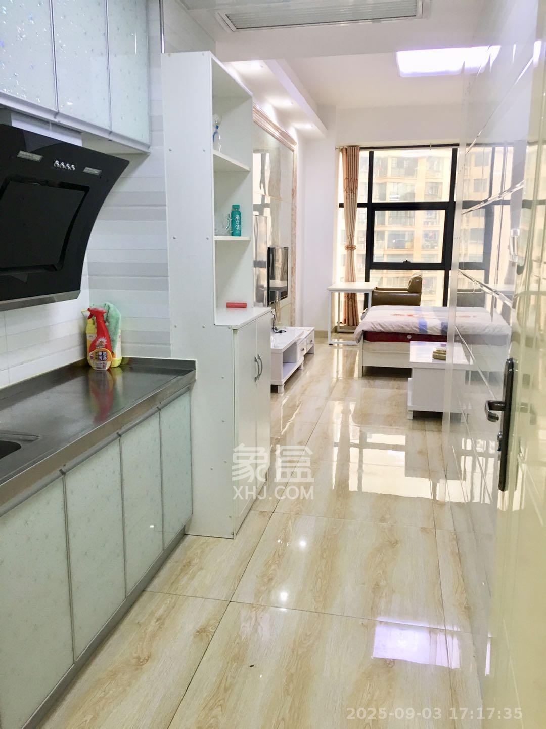 御溪国际  1室1厅1卫    1400.0元/月 御溪国际  1室1厅1卫    1400.0元/月室内图