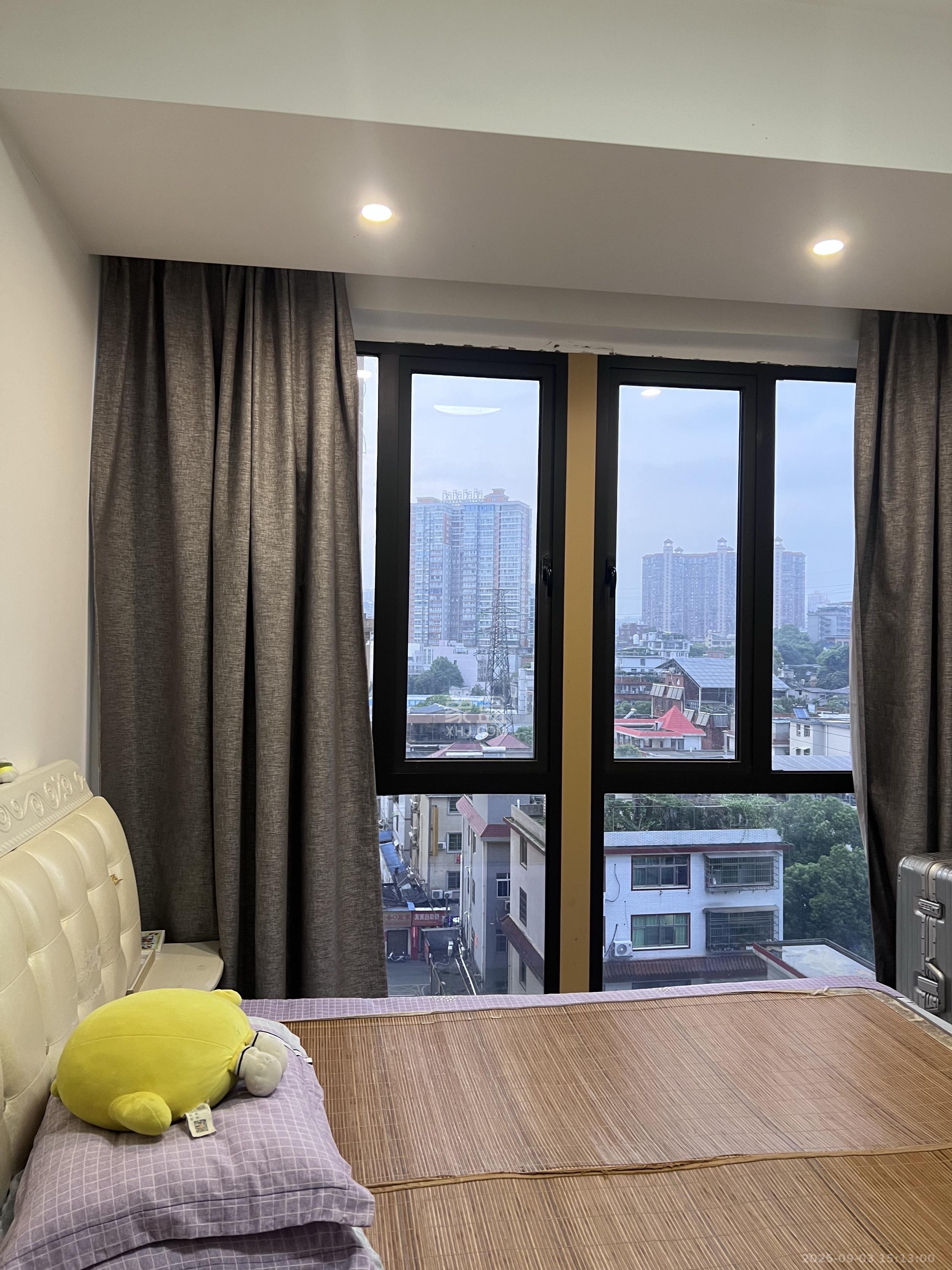 正旺国际铭城(正旺U公馆) 3室1厅1卫 2400.0元/月 正旺国际铭城(正旺U公馆) 3室1厅1卫 2400.0元/月室内图