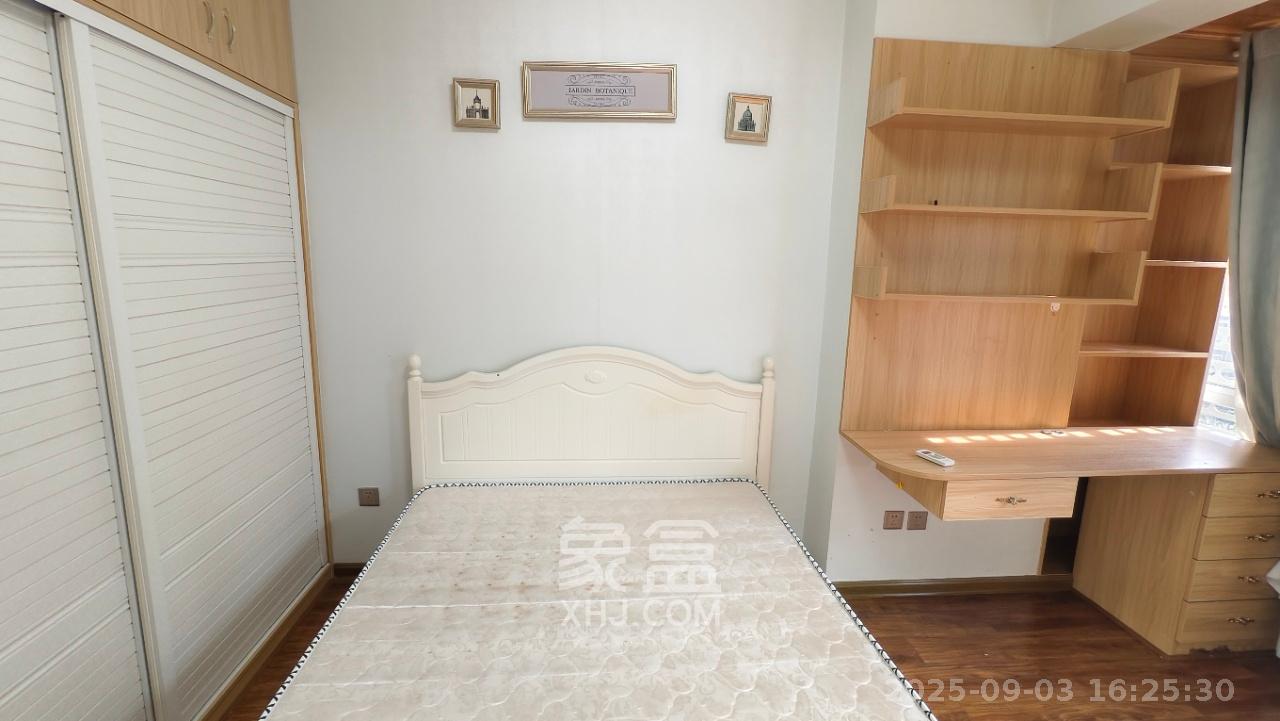 北辰三角洲E3区  1室1厅1卫   2100.00元/月室内图