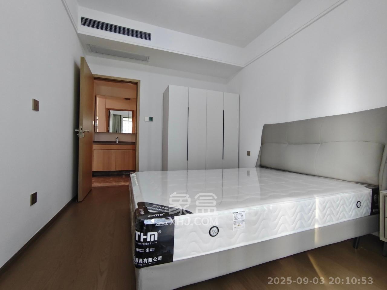 复地滨江金融中心 3室1厅1卫 3700.0元/月 复地滨江金融中心 3室1厅1卫 3700.0元/月室内图