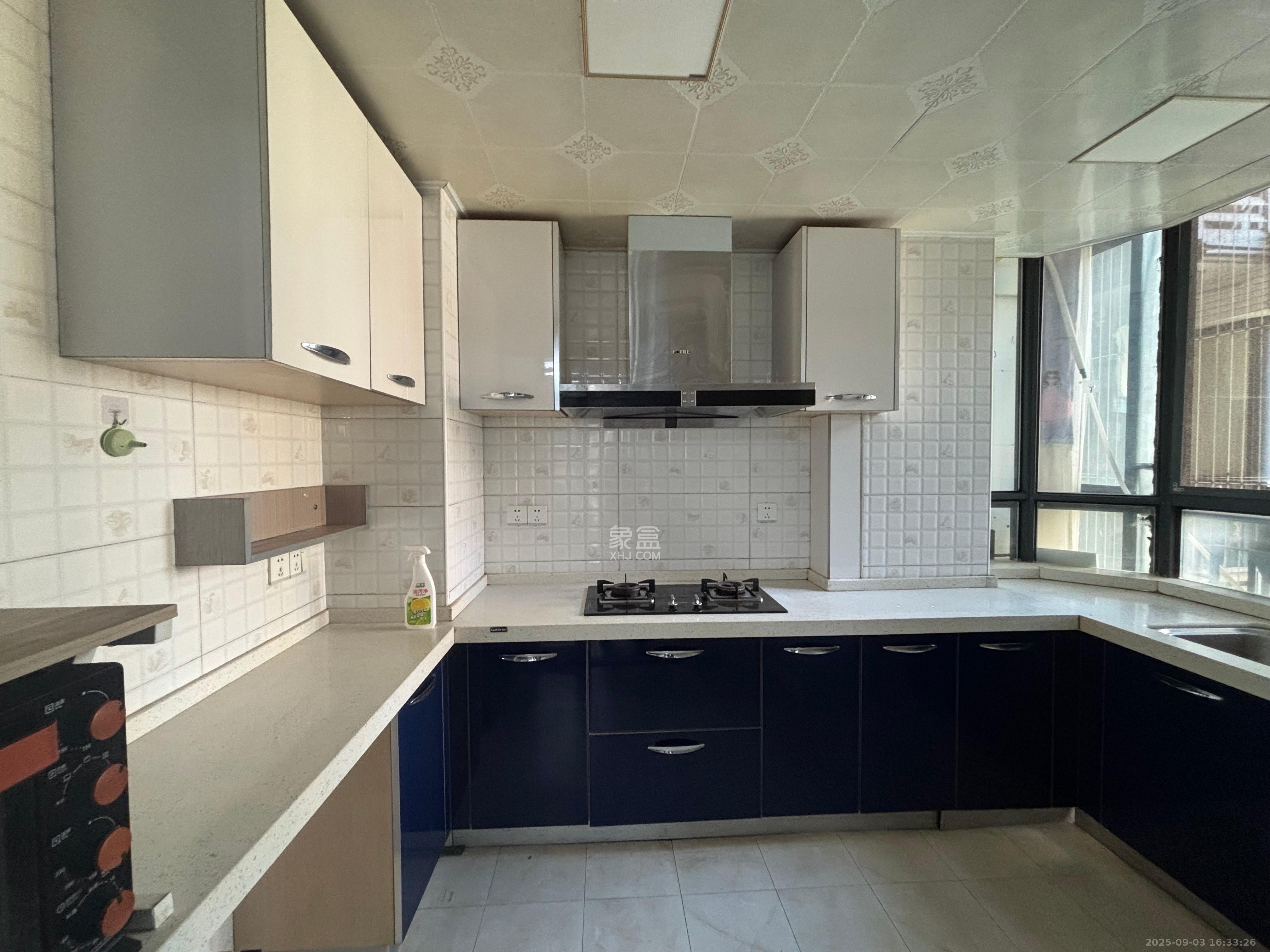 恒基凯旋门一二期 3室2厅1卫 2100.0元/月 恒基凯旋门一二期 3室2厅1卫 2100.0元/月室内图