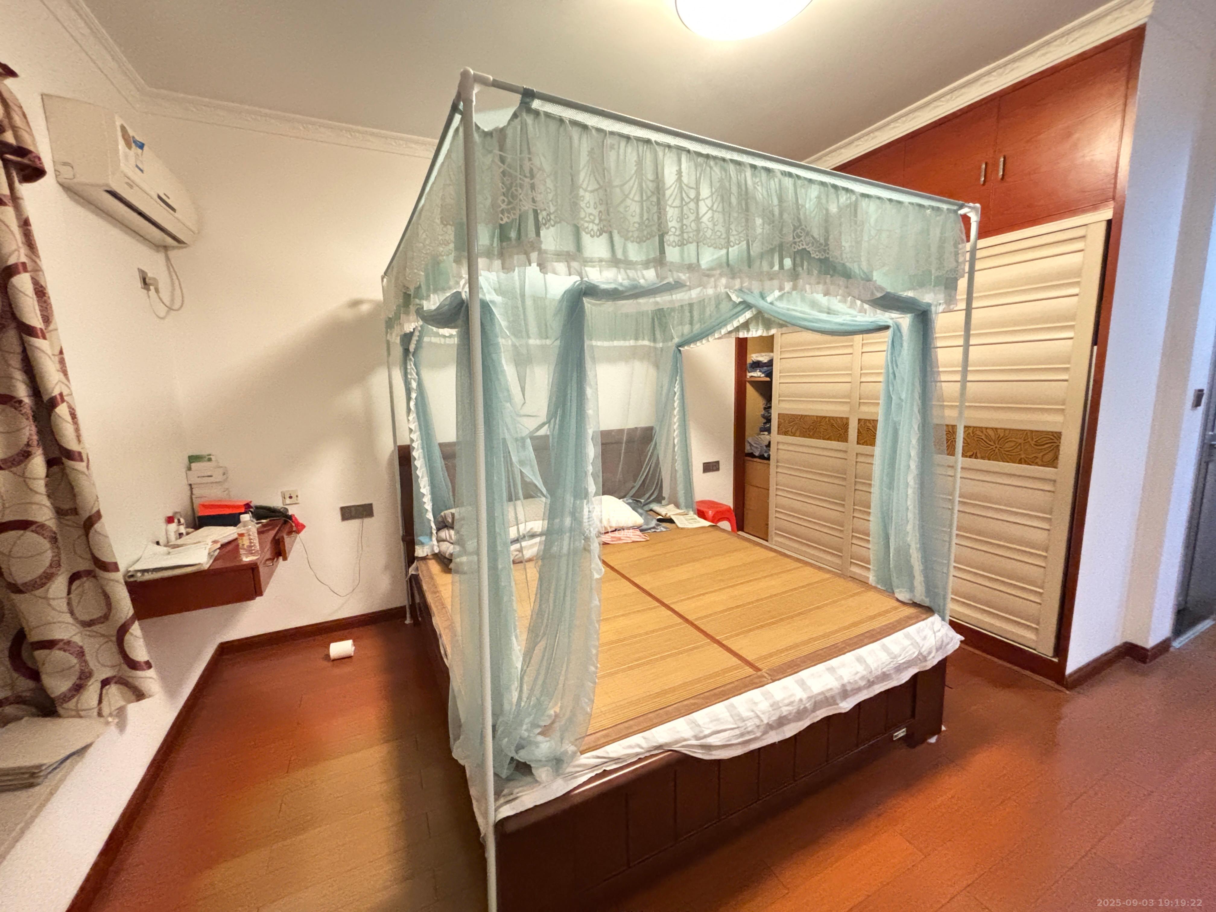 鑫远湘府逸园 4室2厅2卫 2800.0元/月 鑫远湘府逸园 4室2厅2卫 2800.0元/月室内图