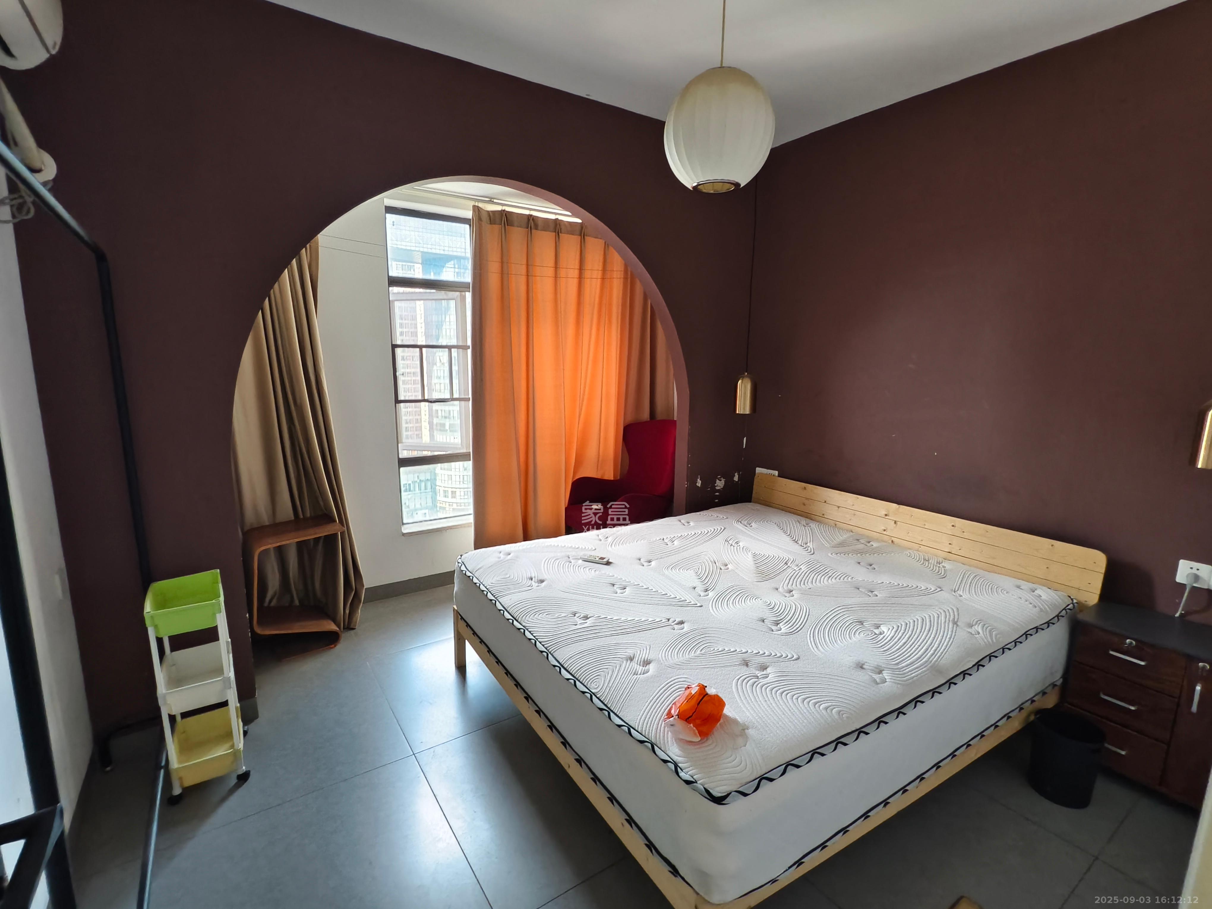 湘域城邦(湘域国际中心) 2室1厅1卫 3200.0元/月 湘域城邦(湘域国际中心) 2室1厅1卫 3200.0元/月室内图