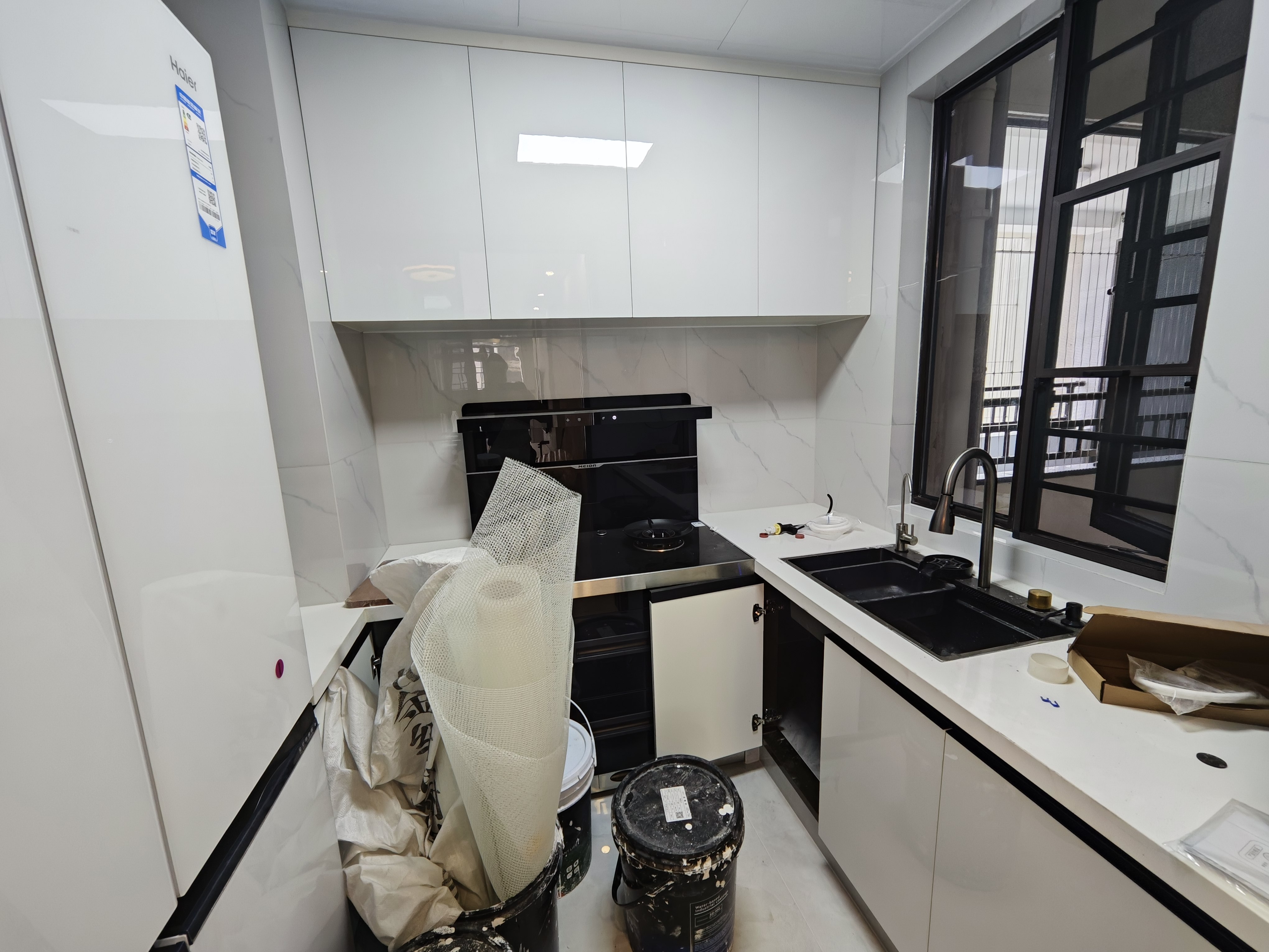 碧桂园正央时代 3室2厅2卫 90.0万 碧桂园正央时代 3室2厅2卫 90.0万厨房