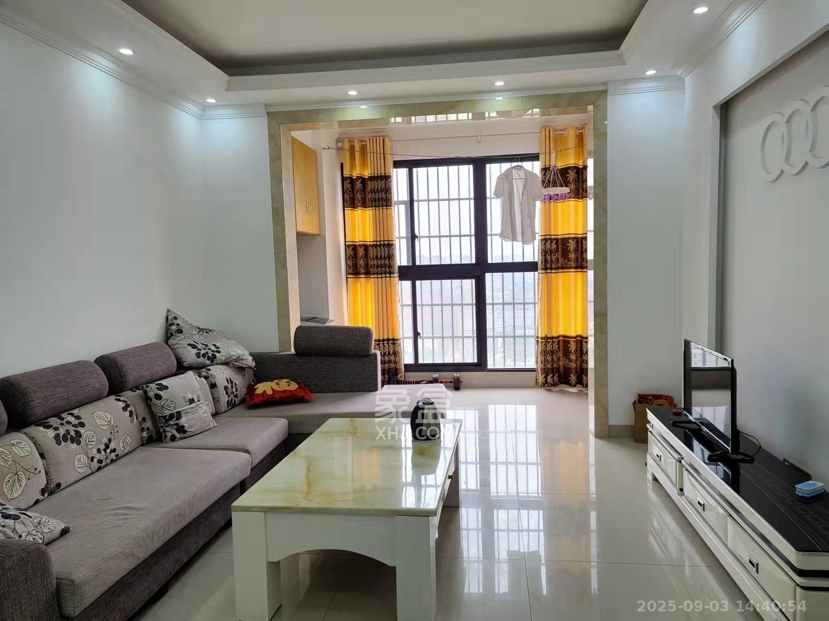 麓谷星辰  3室2厅1卫    2500.0元/月 麓谷星辰  3室2厅1卫    2500.0元/月室内图