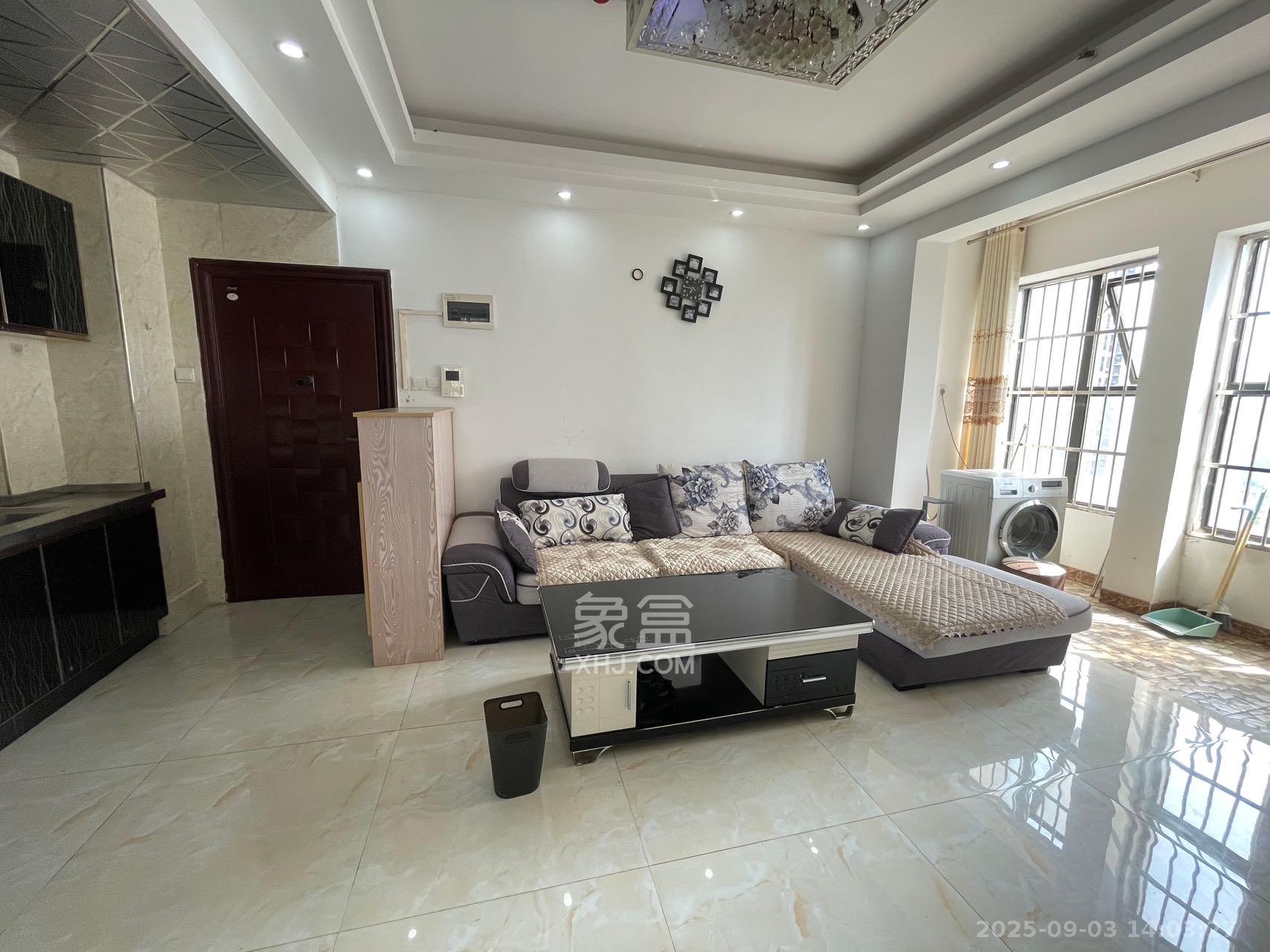 万科魅力之城  2室1厅1卫    1600.0元/月 万科魅力之城  2室1厅1卫    1600.0元/月室内图