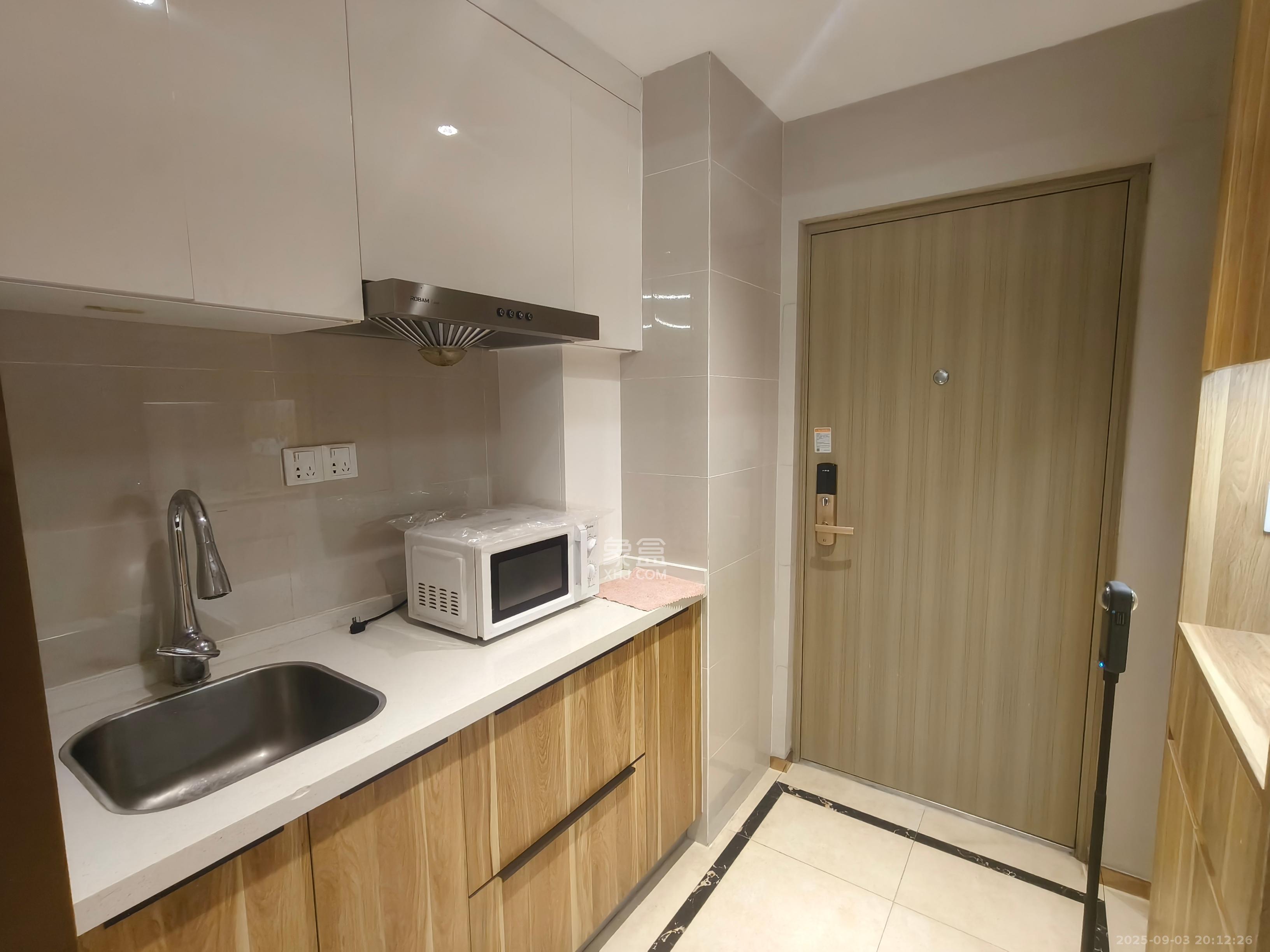 远洋外滩壹号  1室1厅1卫    1900.0元/月 远洋外滩壹号  1室1厅1卫    1900.0元/月室内图