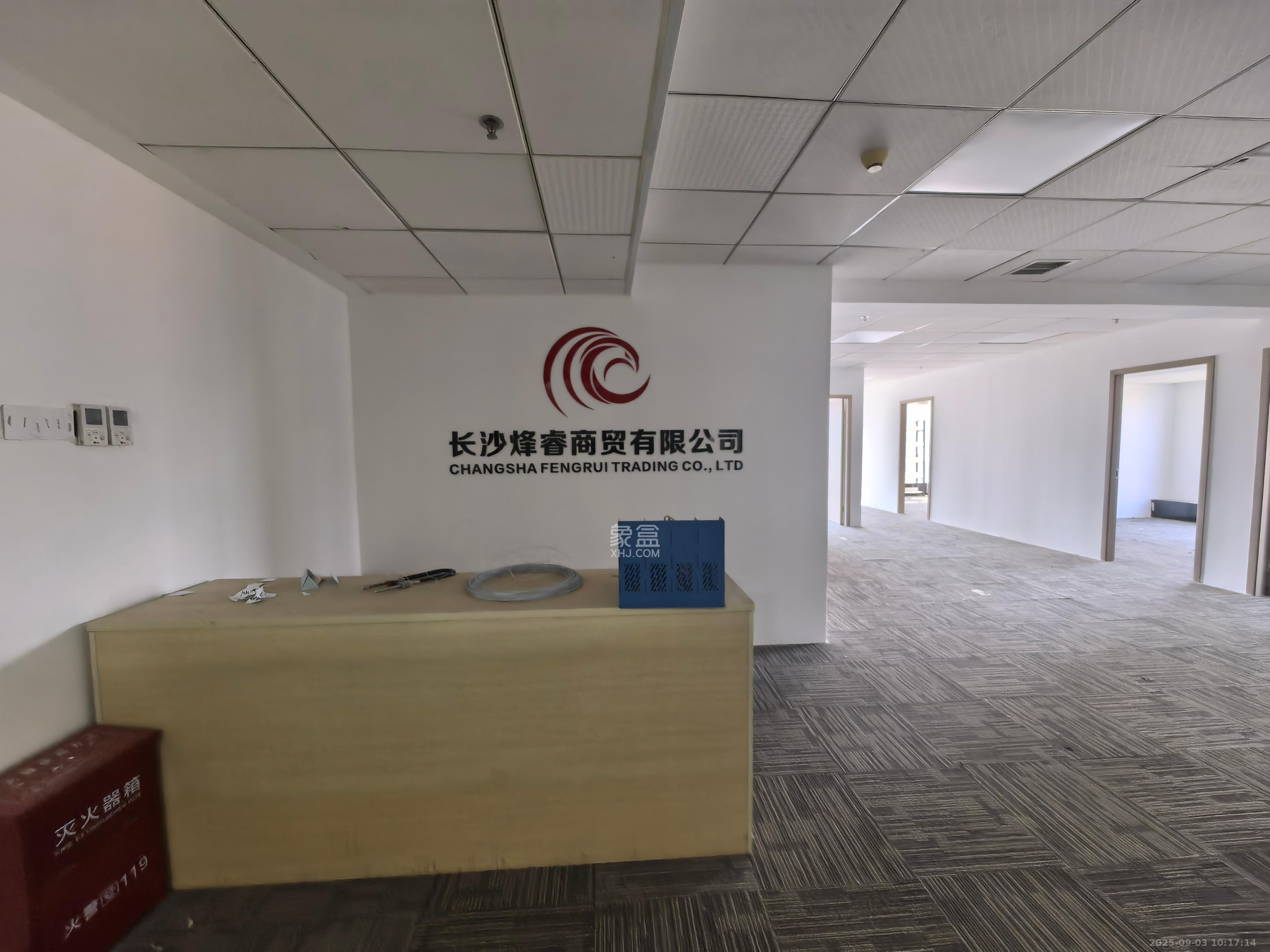 卡瑞尔恒力中心   200.0㎡     10000.00元/月室内图