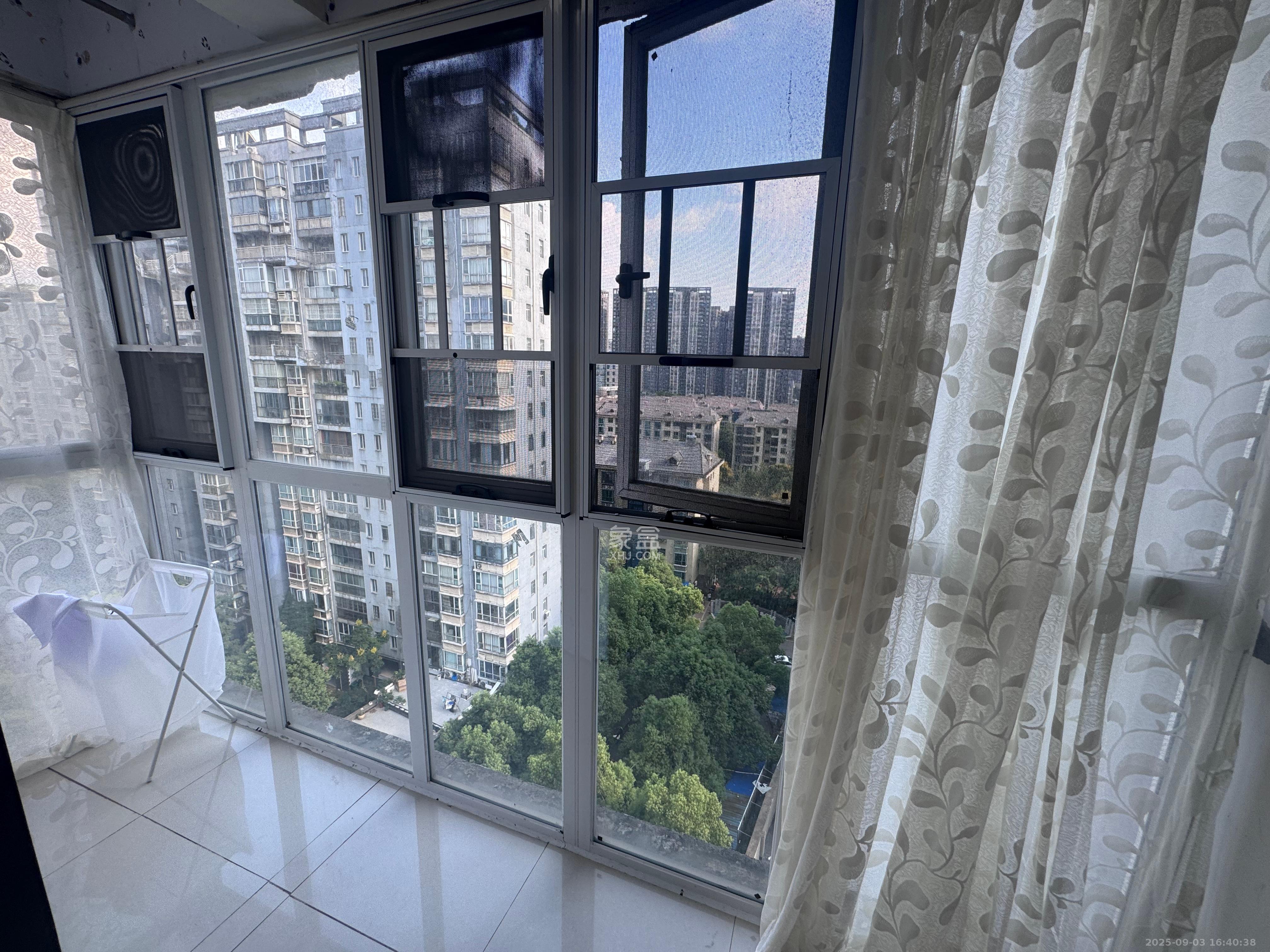 柠檬丽都  1室1厅1卫   1800.00元/月室内图