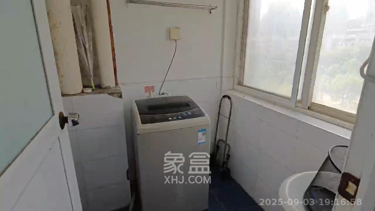 玛依拉山庄  2室2厅1卫   2500.00元/月室内图