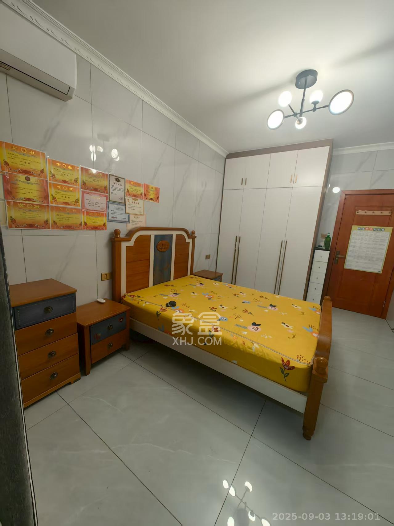 江南苑  2室1厅1卫    3300.0元/月 江南苑  2室1厅1卫    3300.0元/月室内图