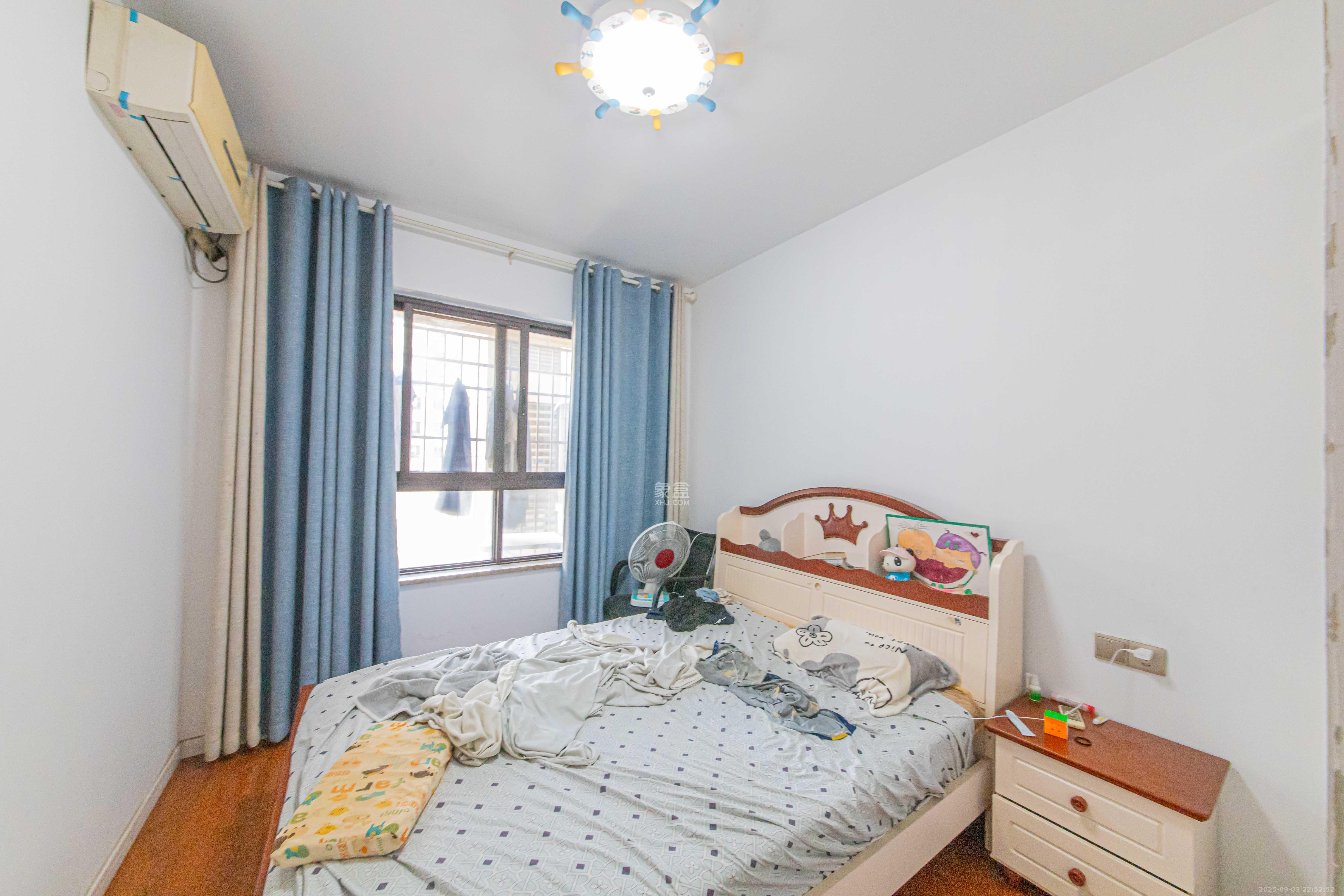 北辰中央公园B区 4室2厅1卫 112.0万 北辰中央公园B区 4室2厅1卫 112.0万卧室