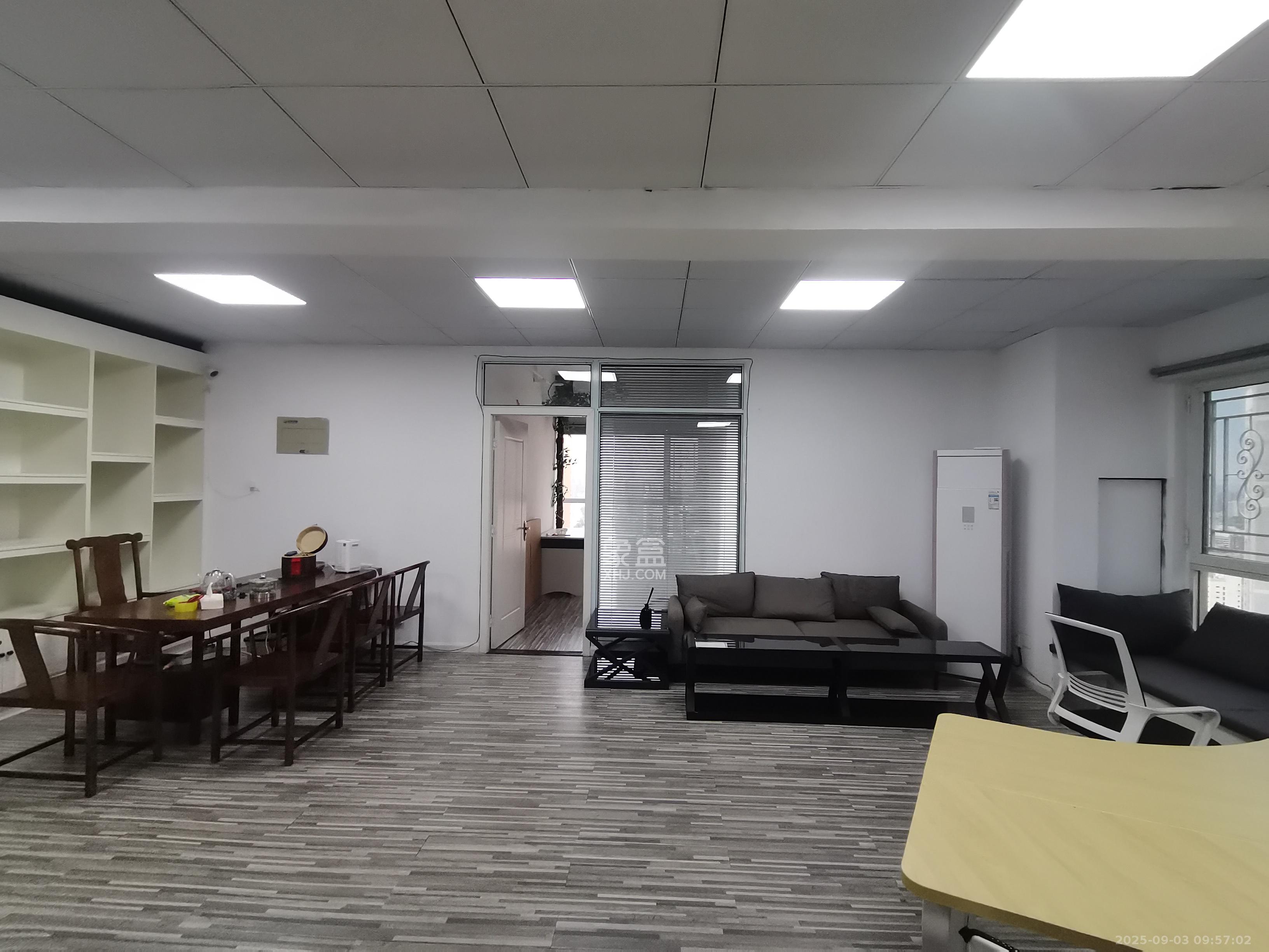 北辰三角洲B1E1区  1室1厅1卫    4980.0元/月室内图