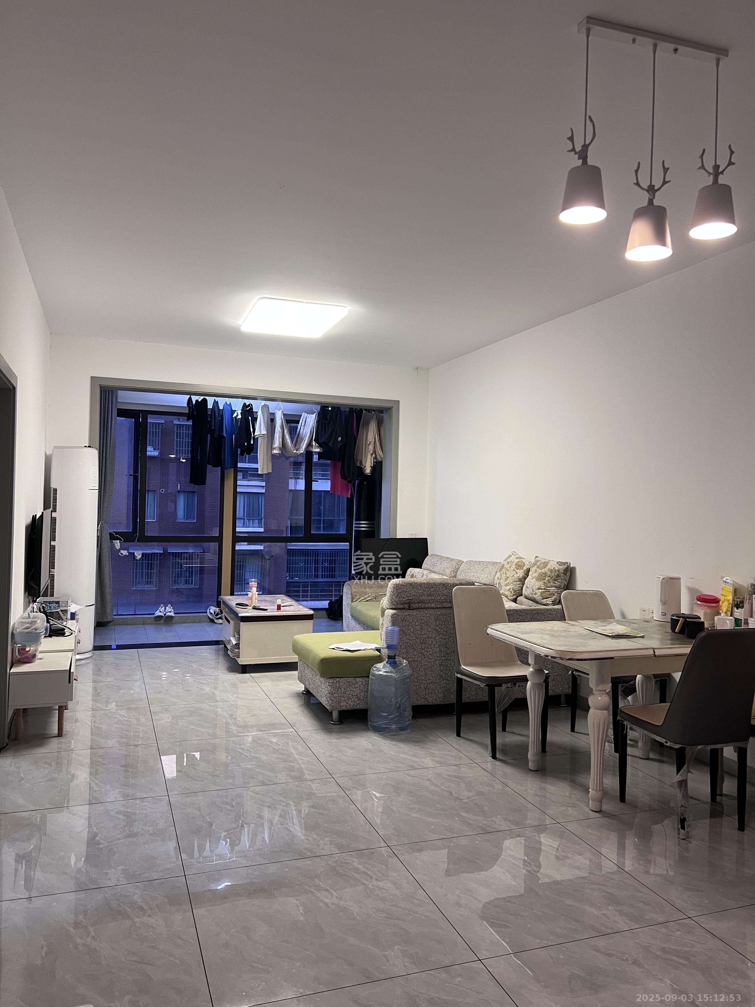 正旺国际铭城(正旺U公馆) 3室1厅1卫 2400.0元/月 正旺国际铭城(正旺U公馆) 3室1厅1卫 2400.0元/月室内图