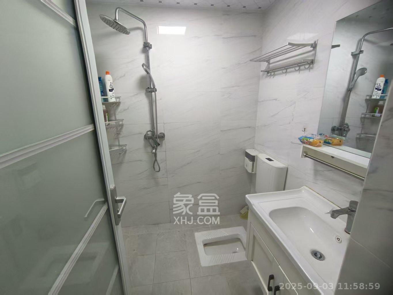 明发国际城 1室1厅1卫 1500.0元/月 明发国际城 1室1厅1卫 1500.0元/月室内图