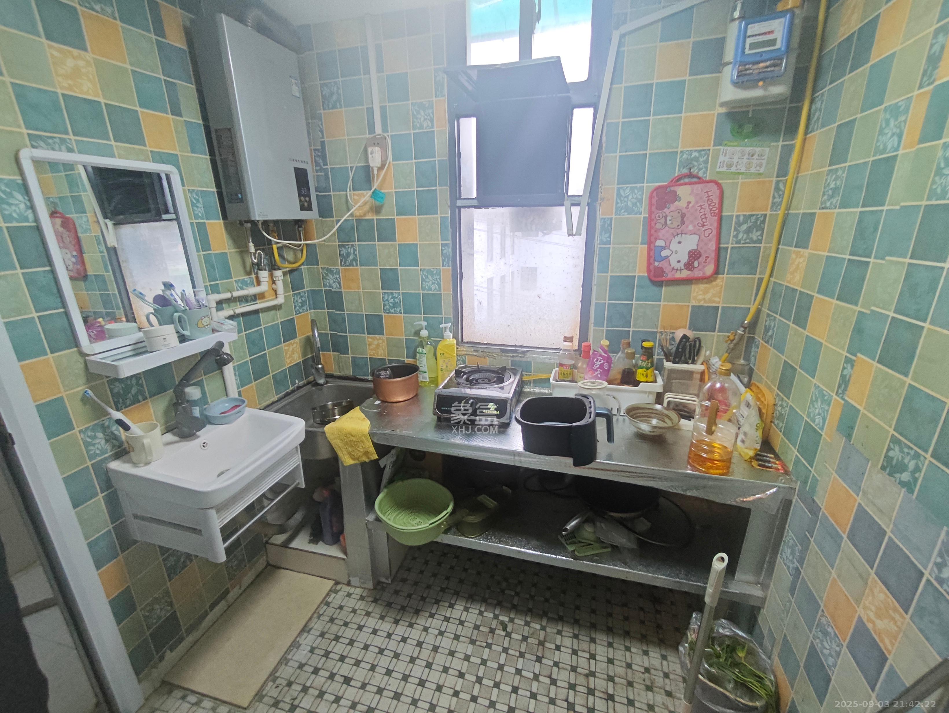 石子冲巷  1室1厅1卫    1300.0元/月 石子冲巷  1室1厅1卫    1300.0元/月室内图