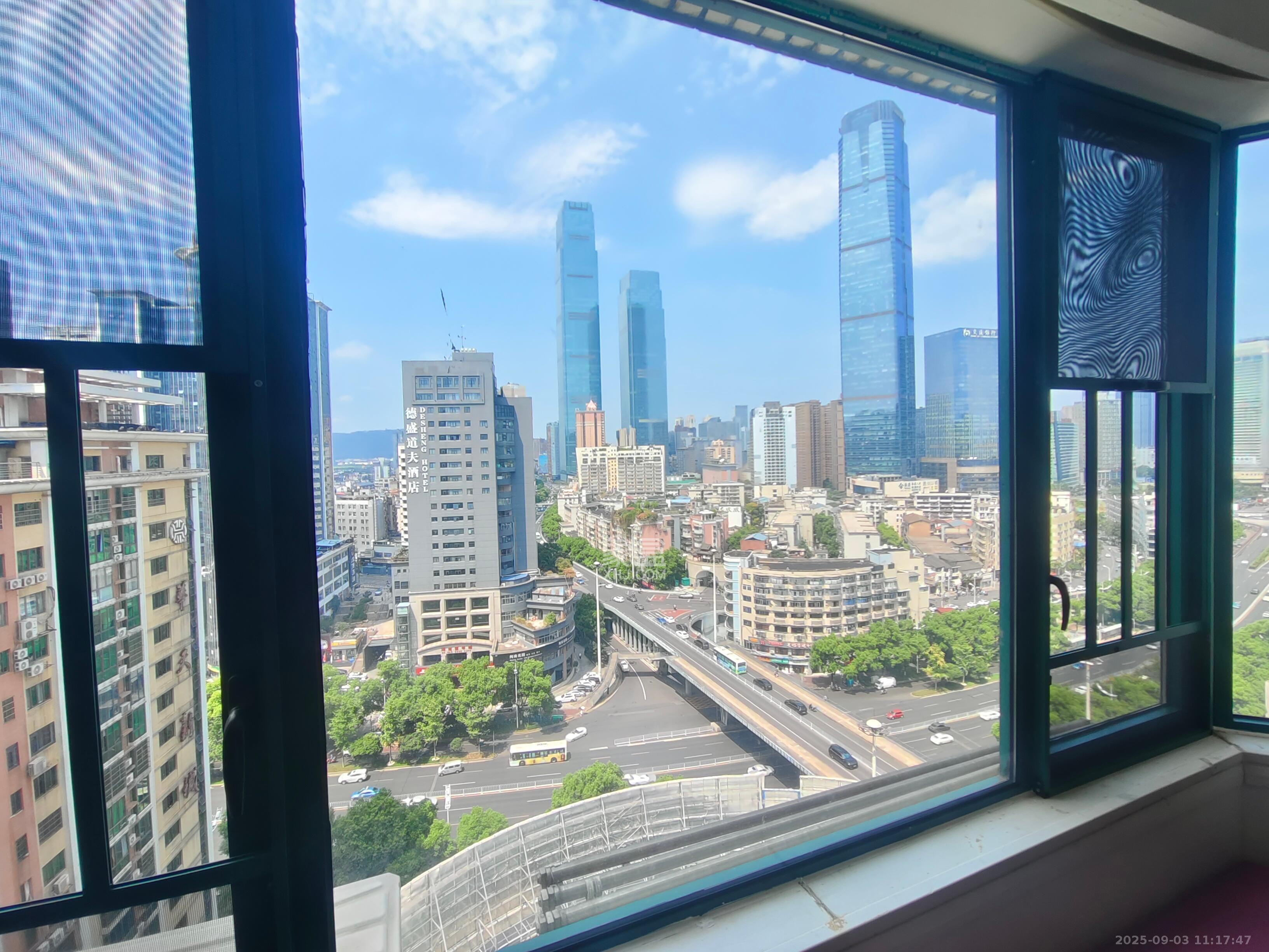 科达名居  1室1厅1卫    1800.0元/月室内图