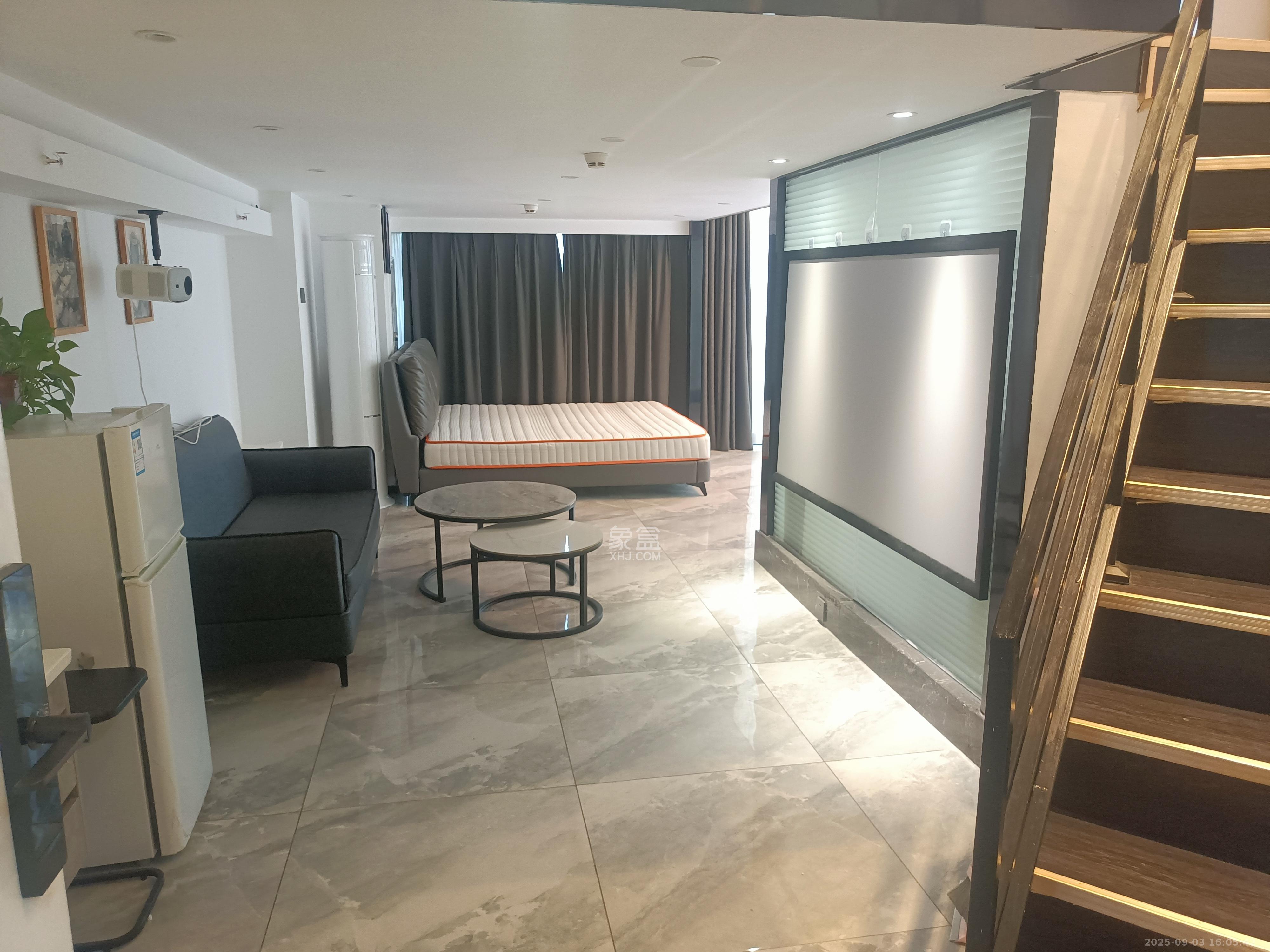 华远云玺公寓  2室1厅1卫    3800.0元/月室内图