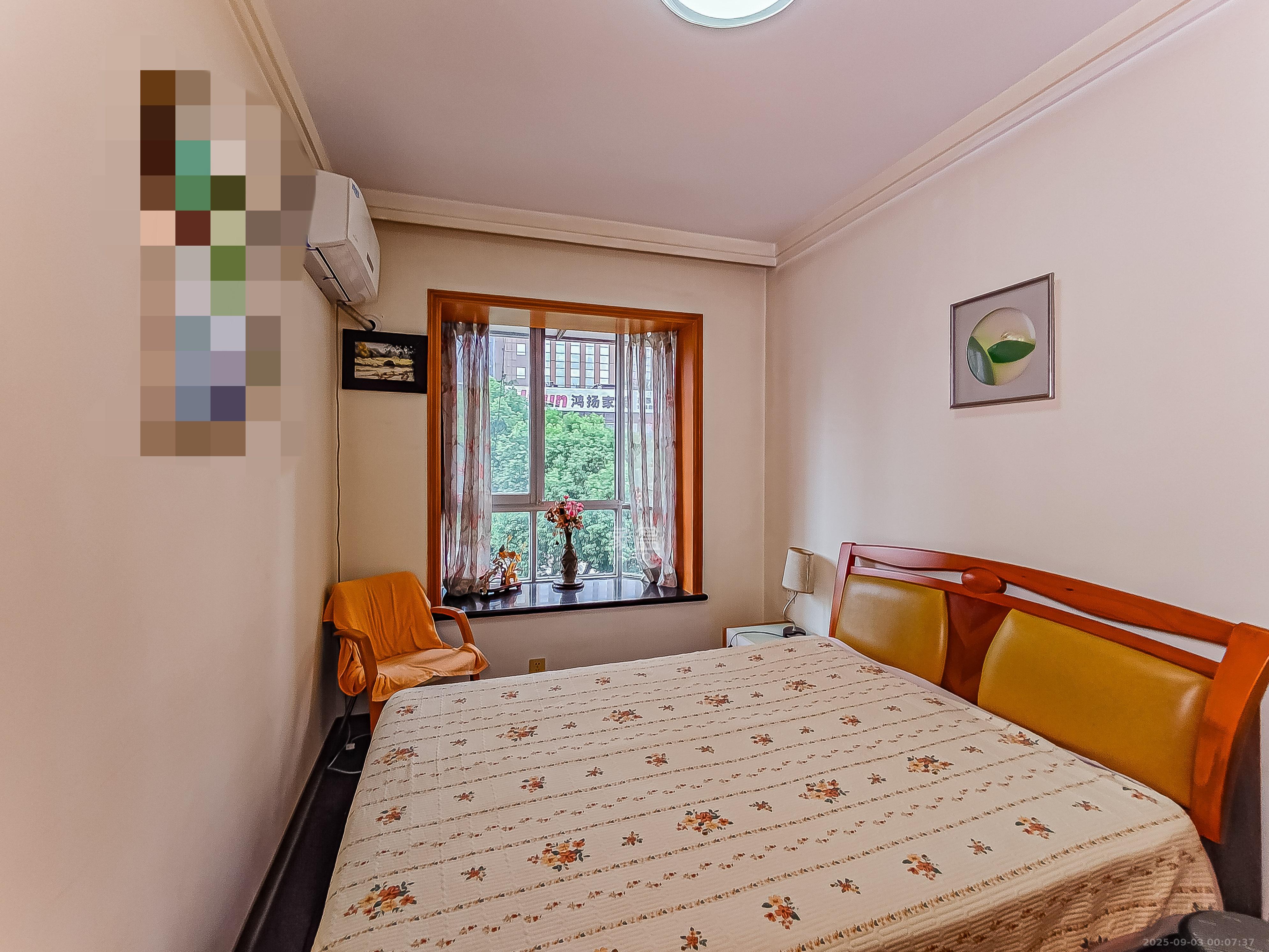 浦沅生活一区  3室2厅2卫    98.0万 浦沅生活一区  3室2厅2卫    98.0万卧室