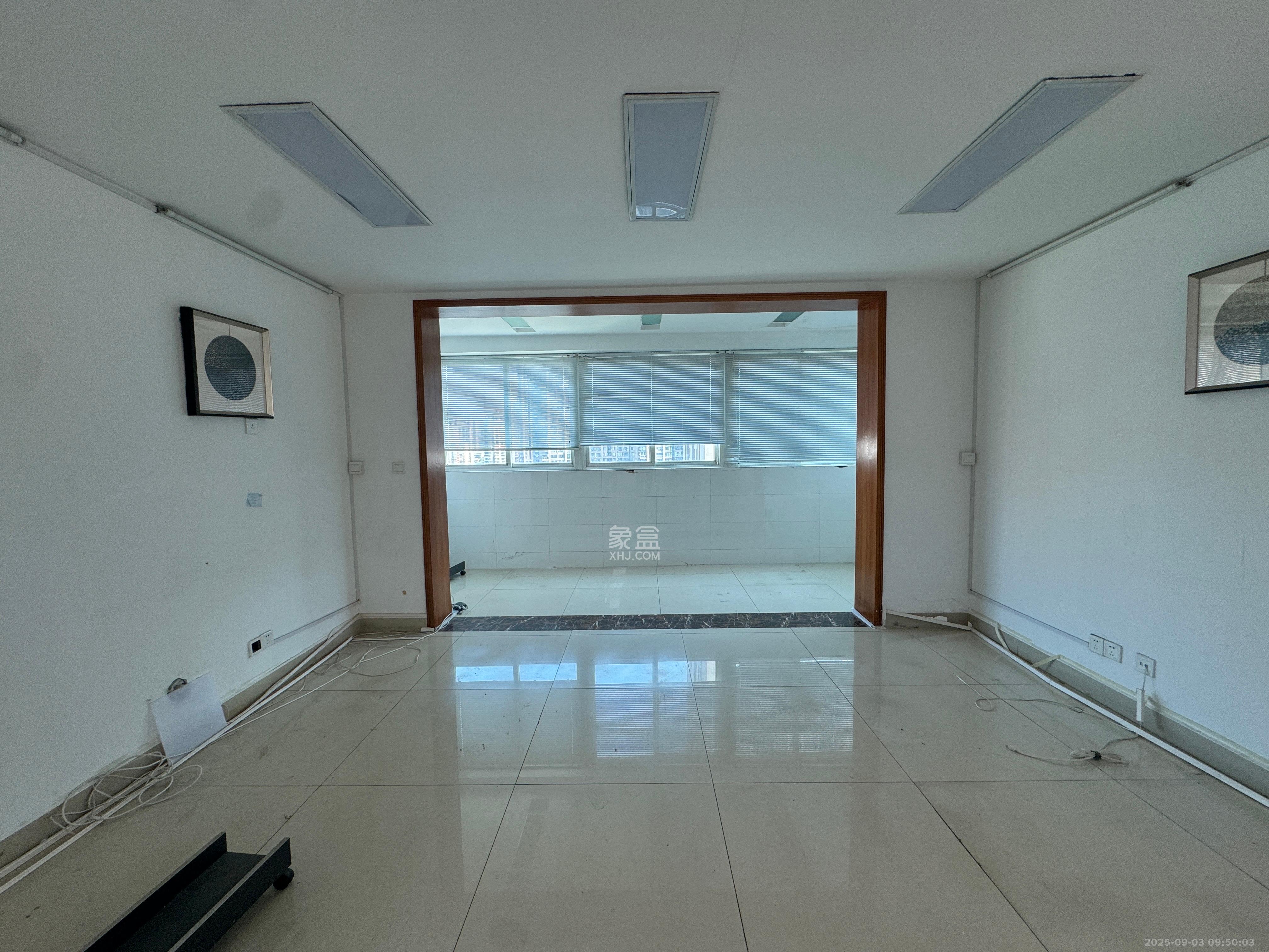 兴威名城 5室2厅1卫 4500.0元/月 兴威名城 5室2厅1卫 4500.0元/月室内图