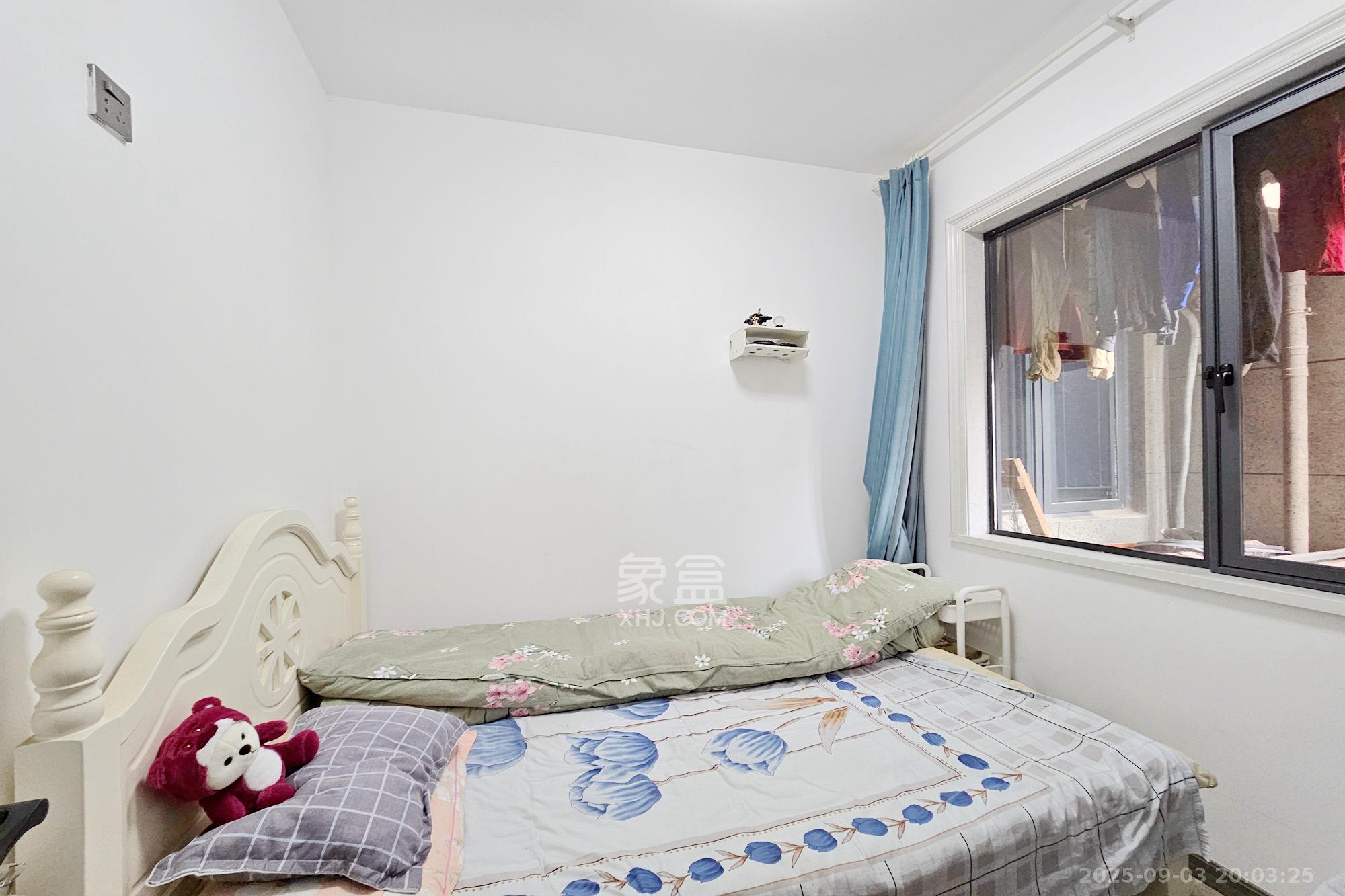 长房东旭国际 3室2厅2卫 118.0万 长房东旭国际 3室2厅2卫 118.0万卧室