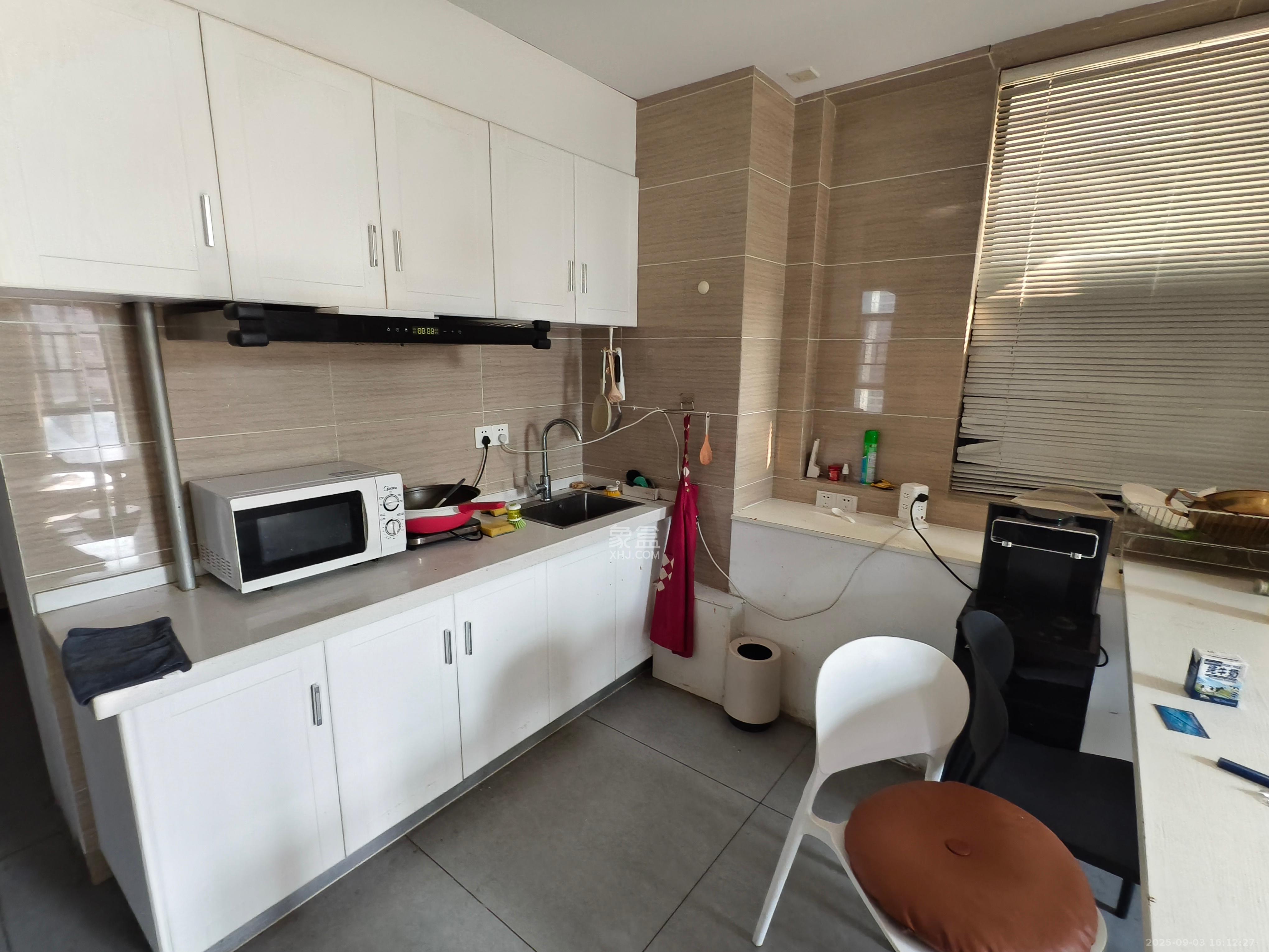 湘域城邦(湘域国际中心) 2室1厅1卫 3200.0元/月 湘域城邦(湘域国际中心) 2室1厅1卫 3200.0元/月室内图