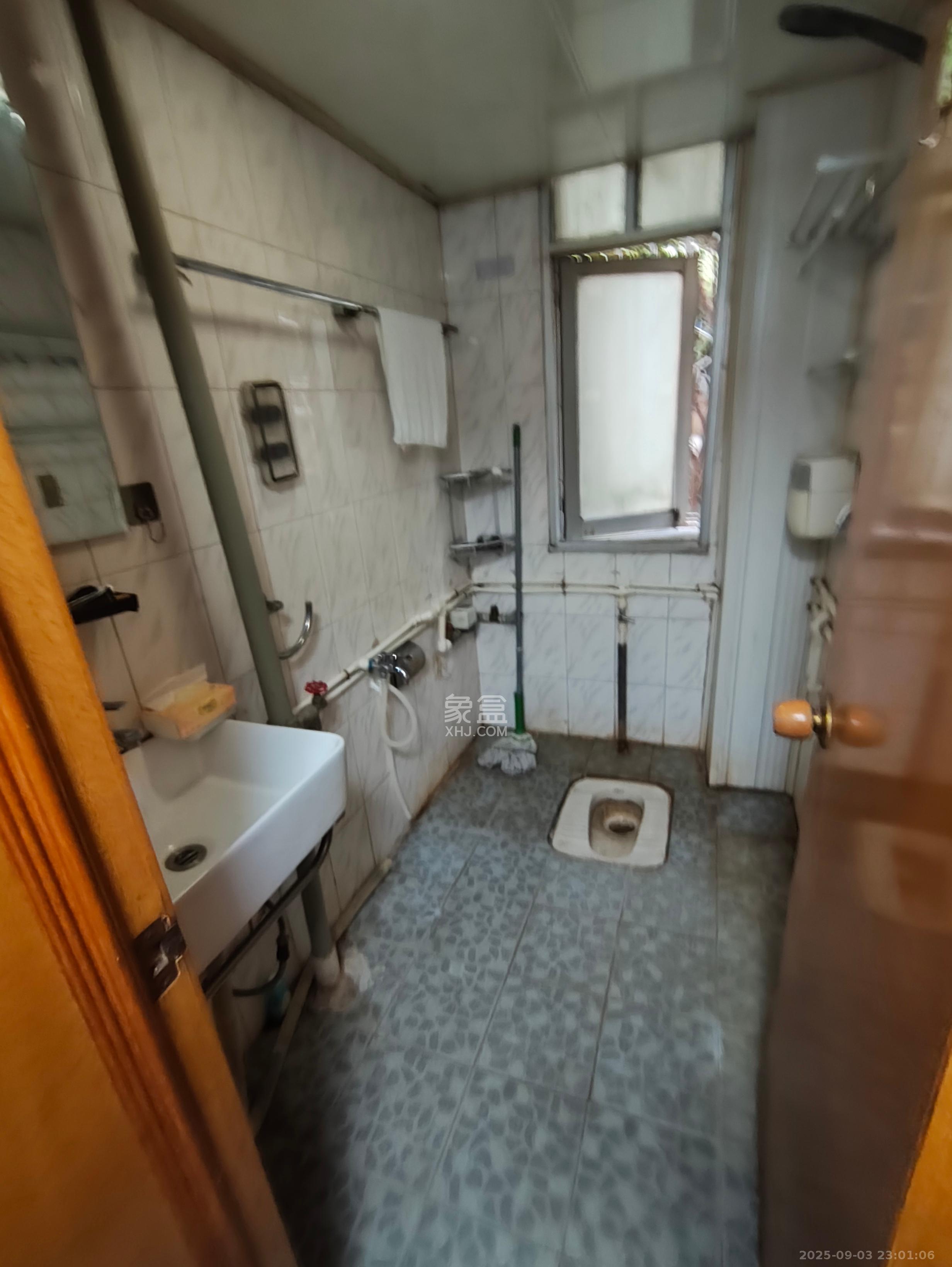 三角花园星城 1室0厅0卫 2280.0元/月 三角花园星城 1室0厅0卫 2280.0元/月室内图