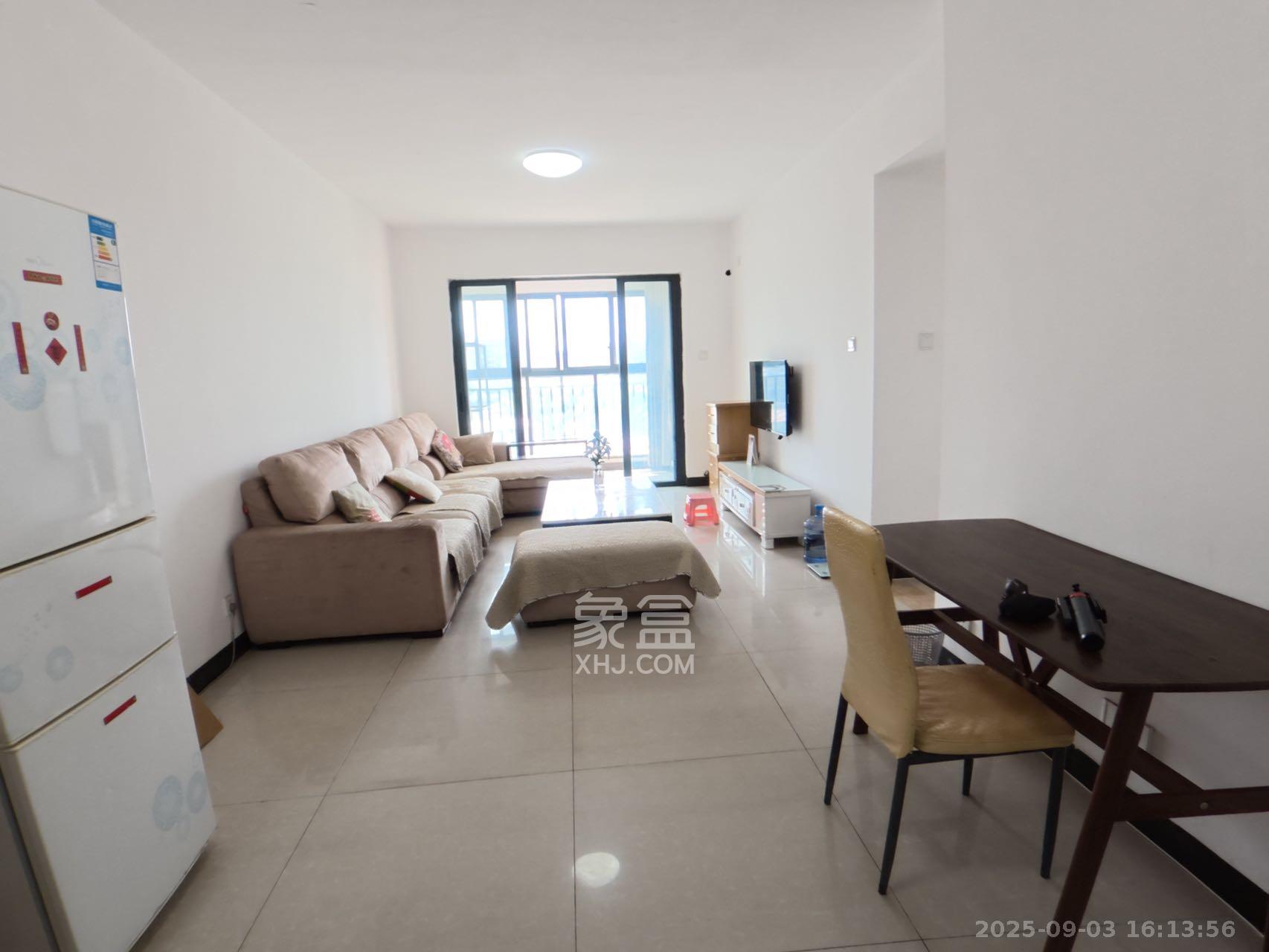 中建芙蓉嘉苑 3室2厅2卫 2200.0元/月 中建芙蓉嘉苑 3室2厅2卫 2200.0元/月室内图