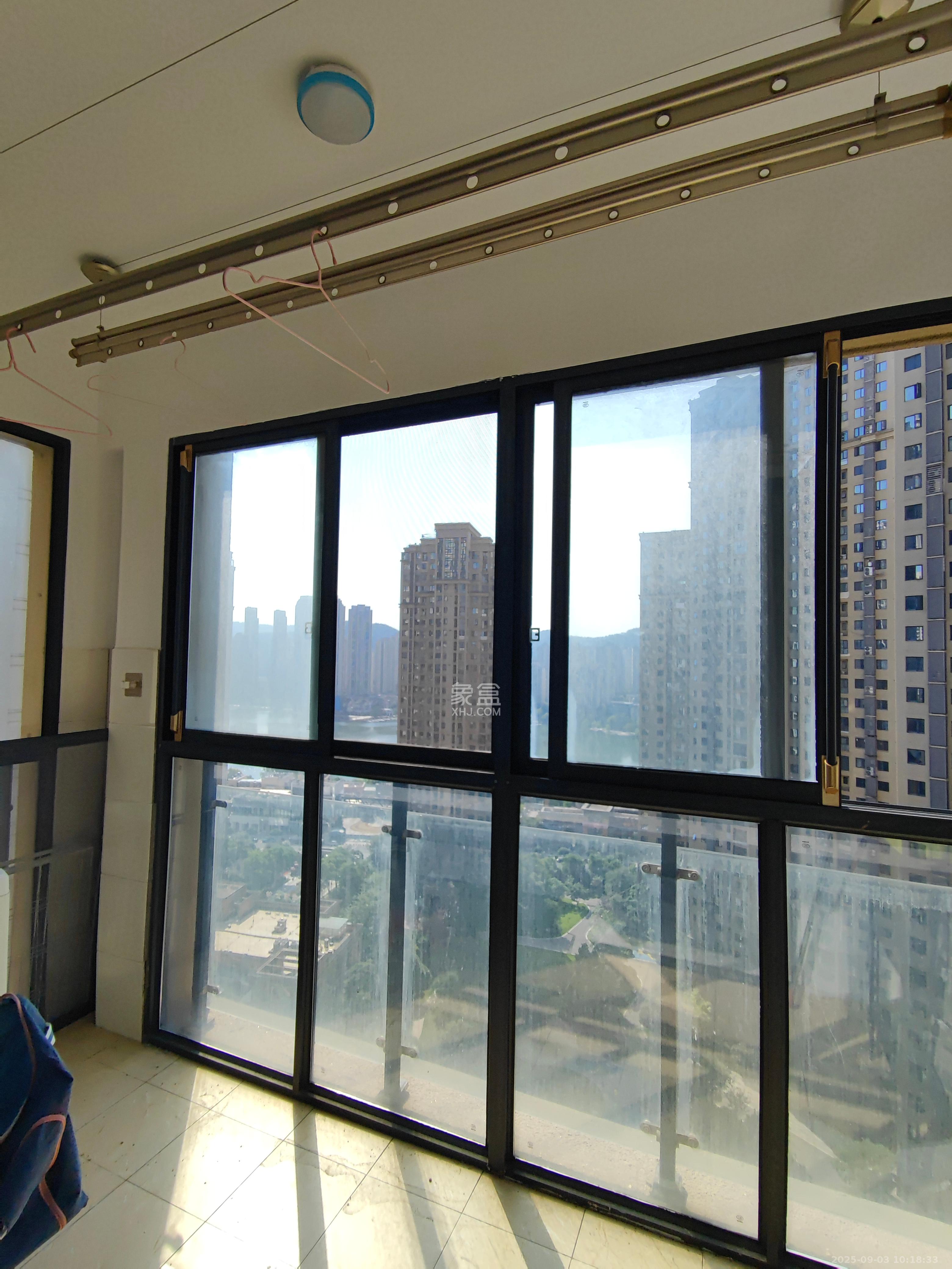 中建梅溪湖中心 3室2厅2卫 3200.0元/月 中建梅溪湖中心 3室2厅2卫 3200.0元/月室内图