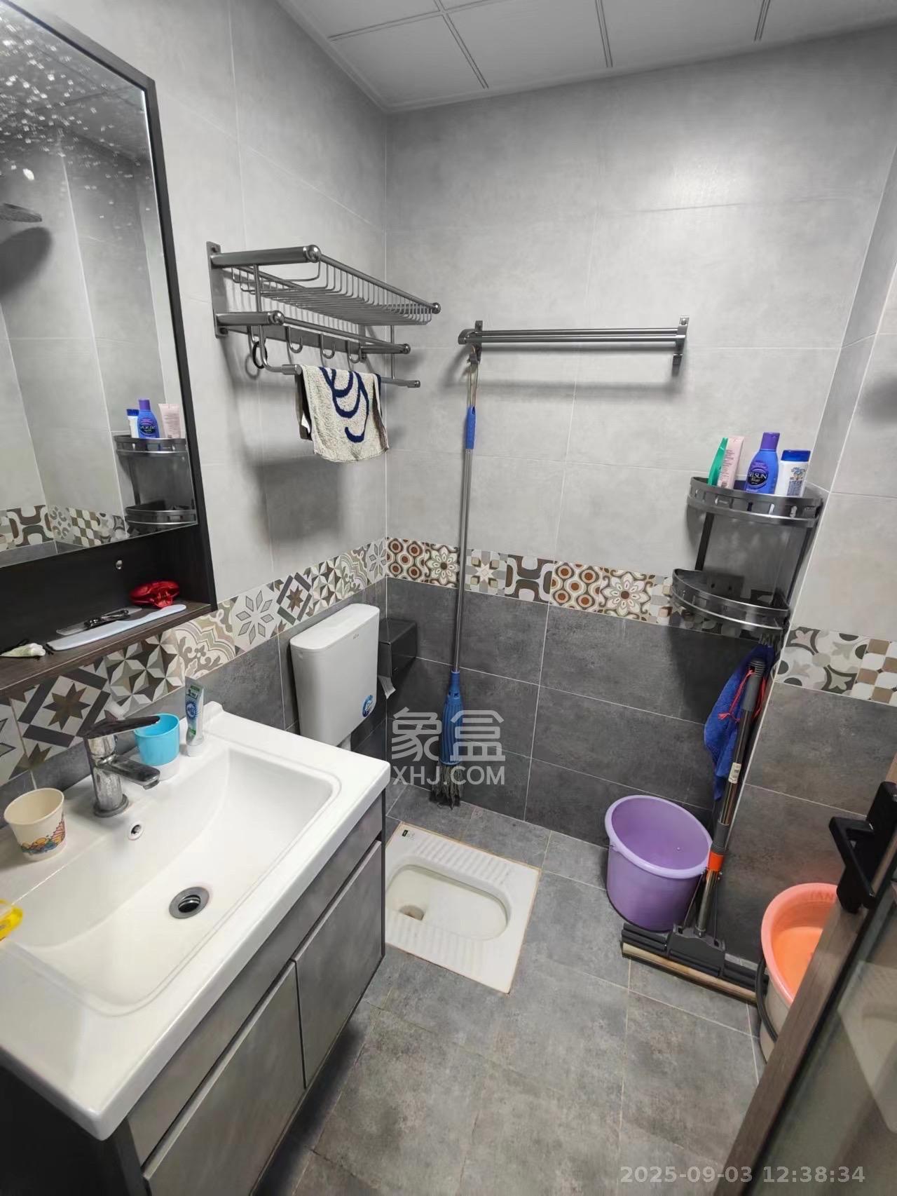 公园9号大都会  1室1厅1卫    2700.0元/月 公园9号大都会  1室1厅1卫    2700.0元/月室内图