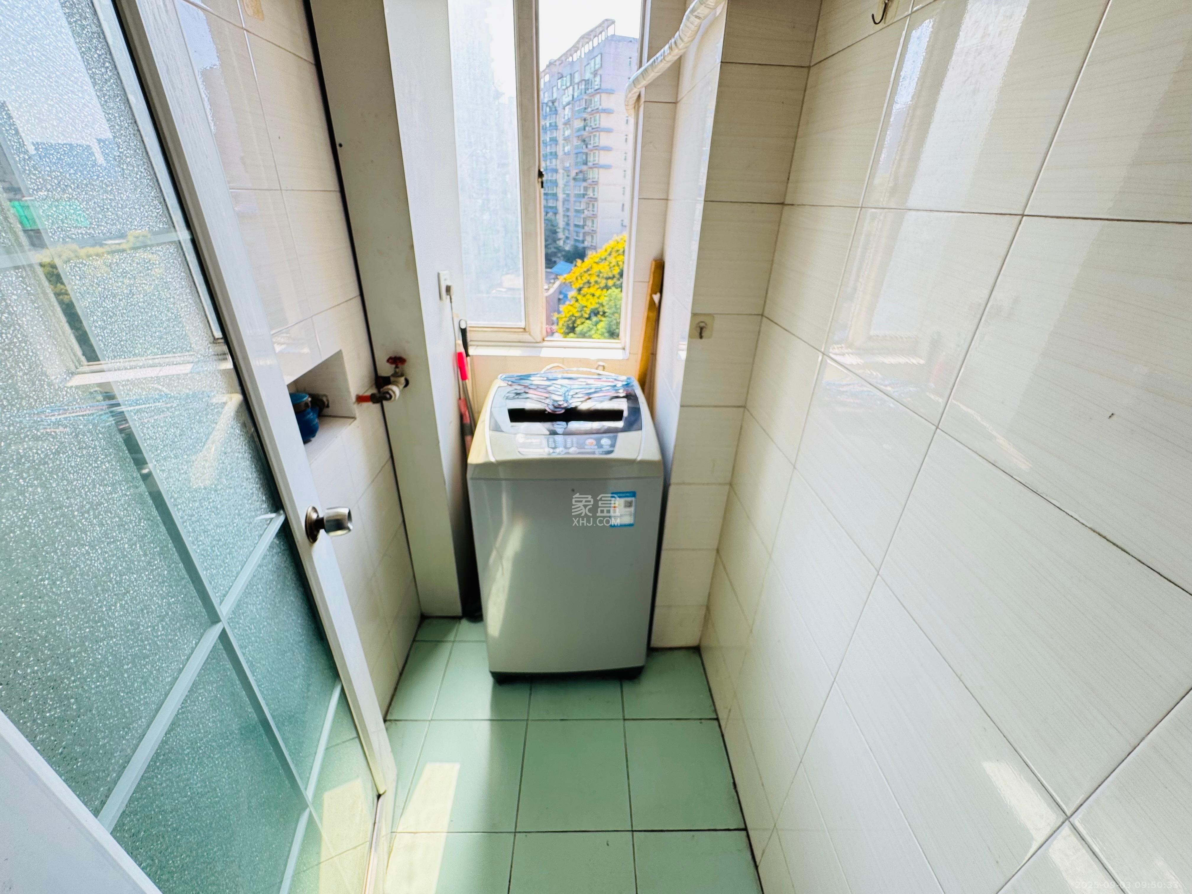 富绿新村  2室1厅1卫   1600.00元/月室内图