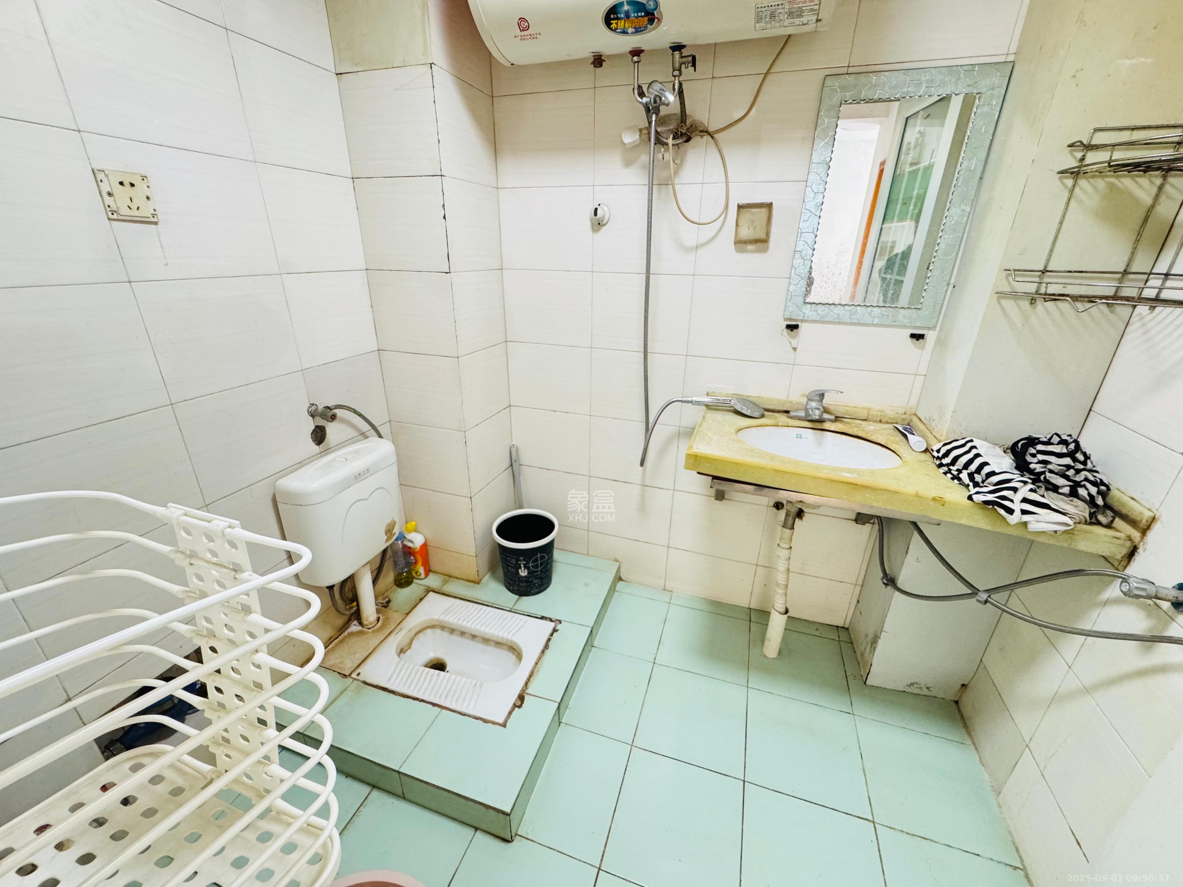 富绿新村  2室1厅1卫   1600.00元/月室内图