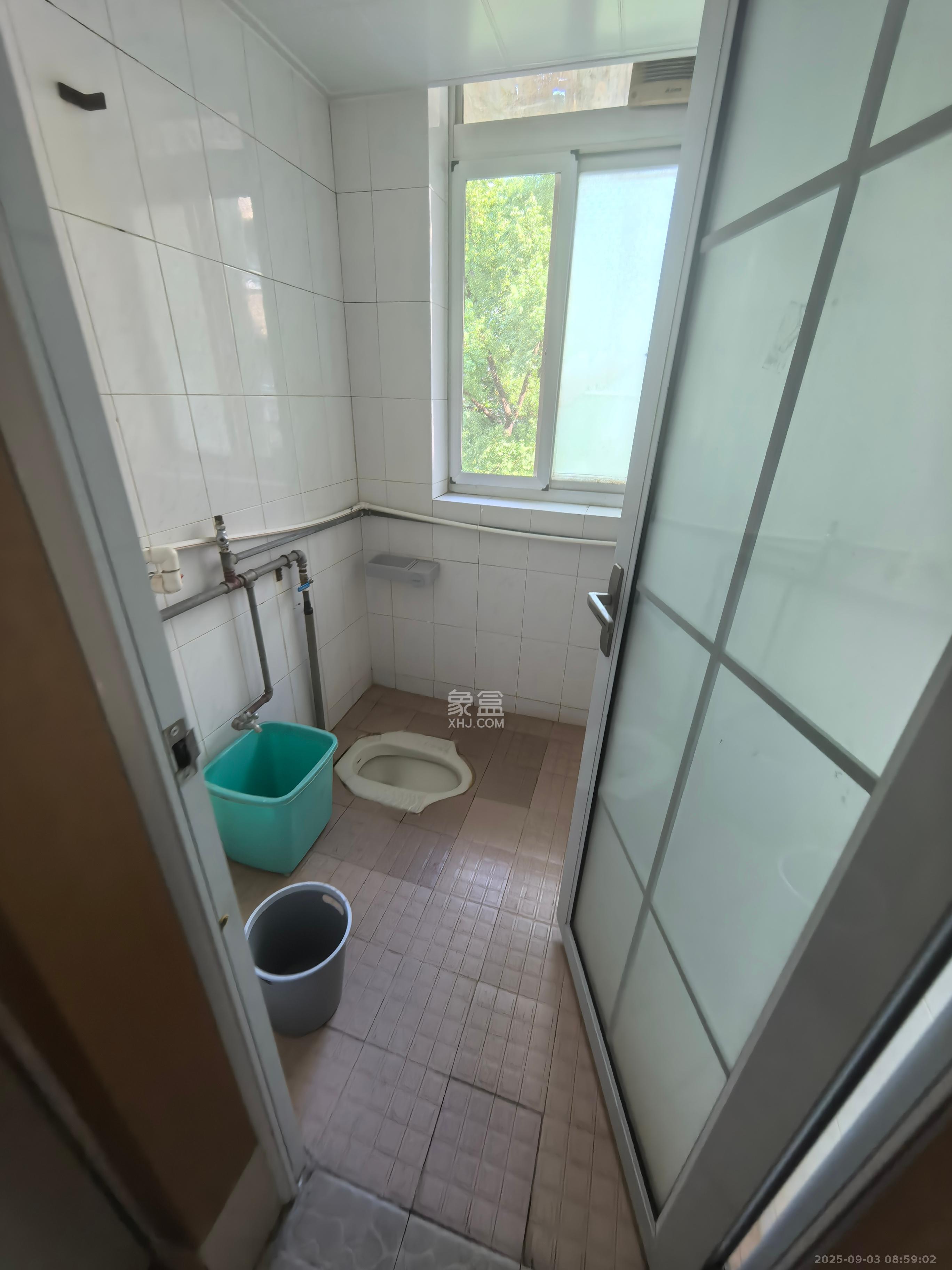 湖南省国防科技工业园（军工苑）  2室1厅1卫    2300.0元/月室内图