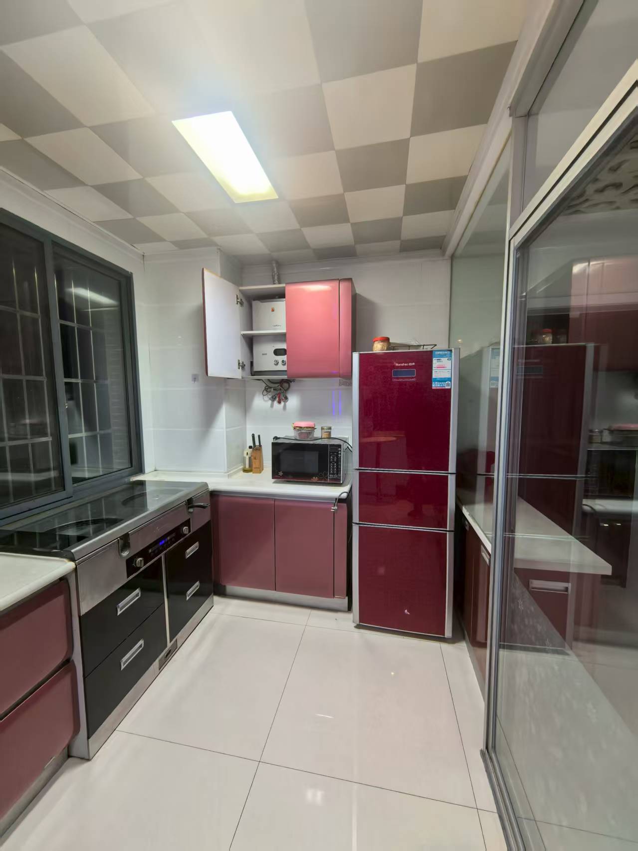 蒸湘世纪城 1室1厅1卫 1600.0元/月 蒸湘世纪城 1室1厅1卫 1600.0元/月室内图