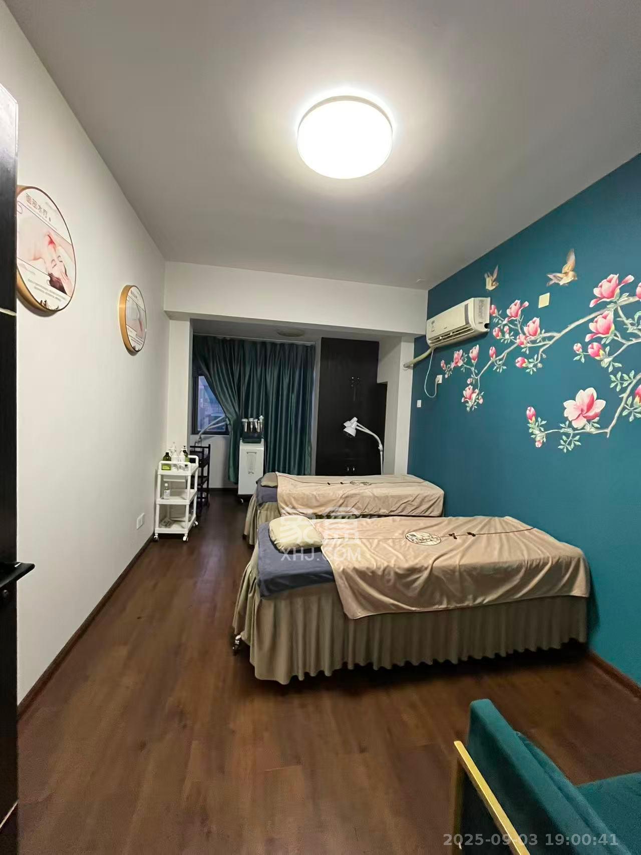 中交中央公园D2区  4室2厅2卫    3000.0元/月 中交中央公园D2区  4室2厅2卫    3000.0元/月室内图