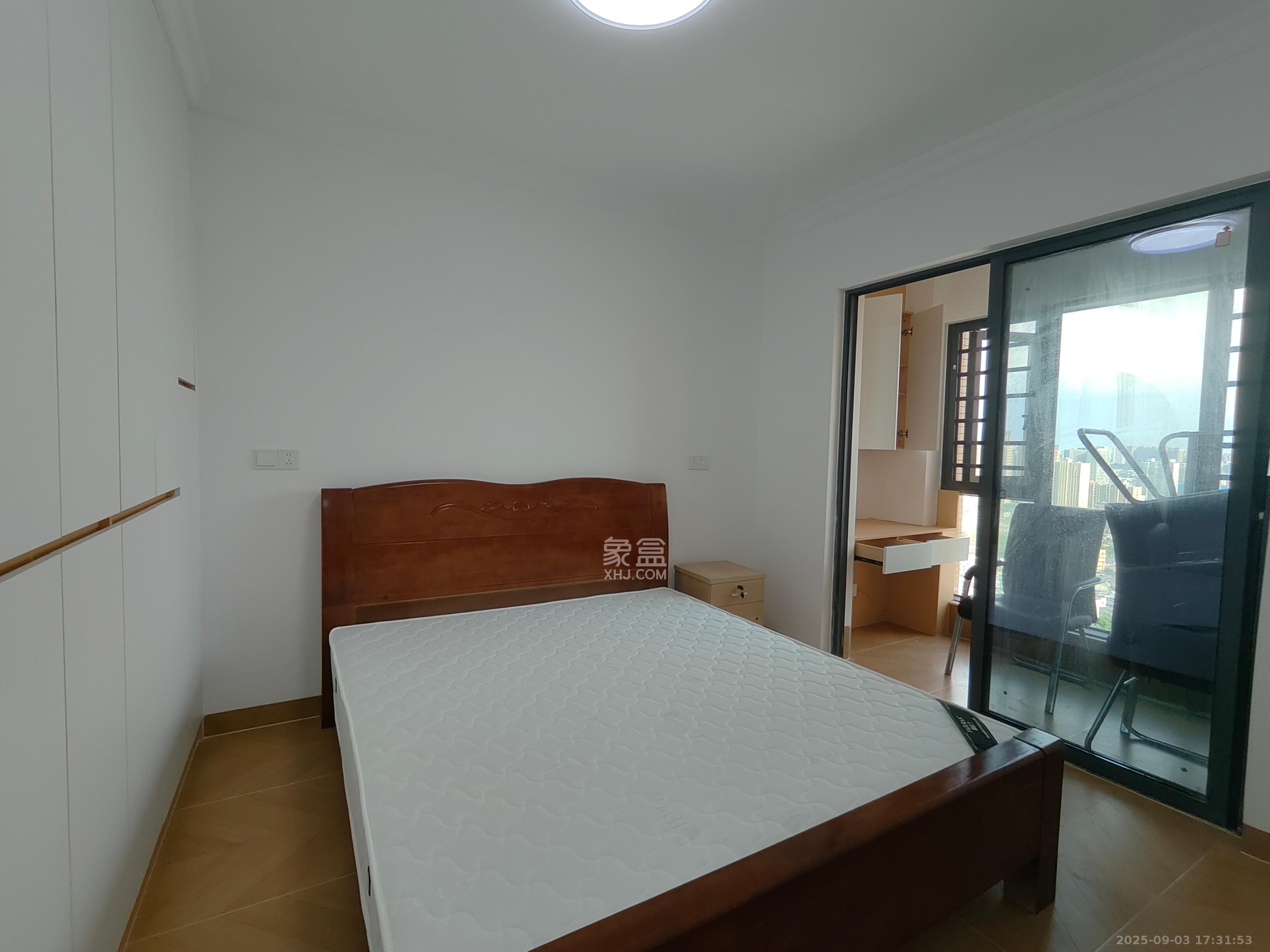 叠彩兰亭 3室2厅2卫 2650.0元/月 叠彩兰亭 3室2厅2卫 2650.0元/月室内图