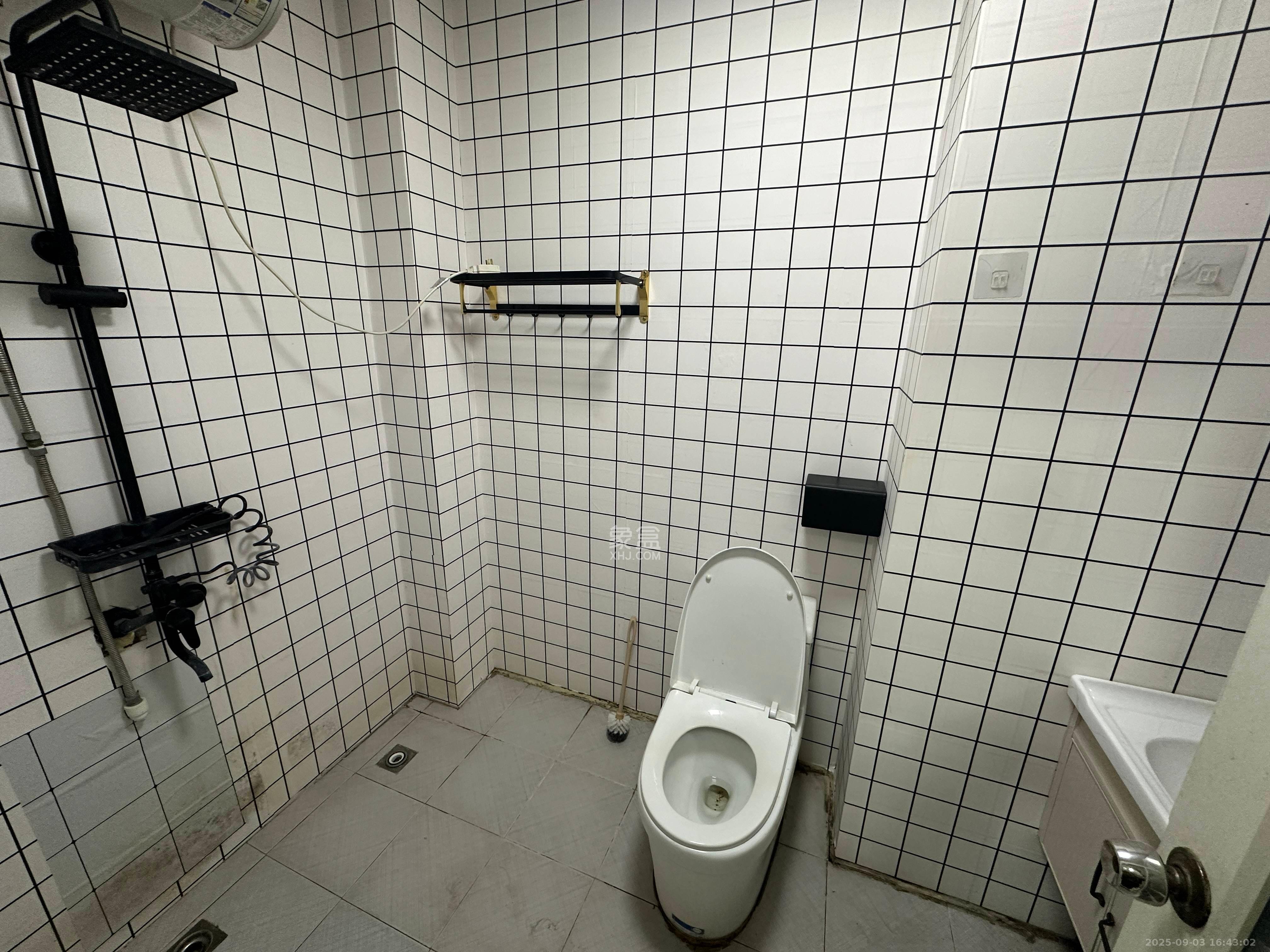 YO领域（领御大厦）  1室1厅1卫    2000.0元/月室内图