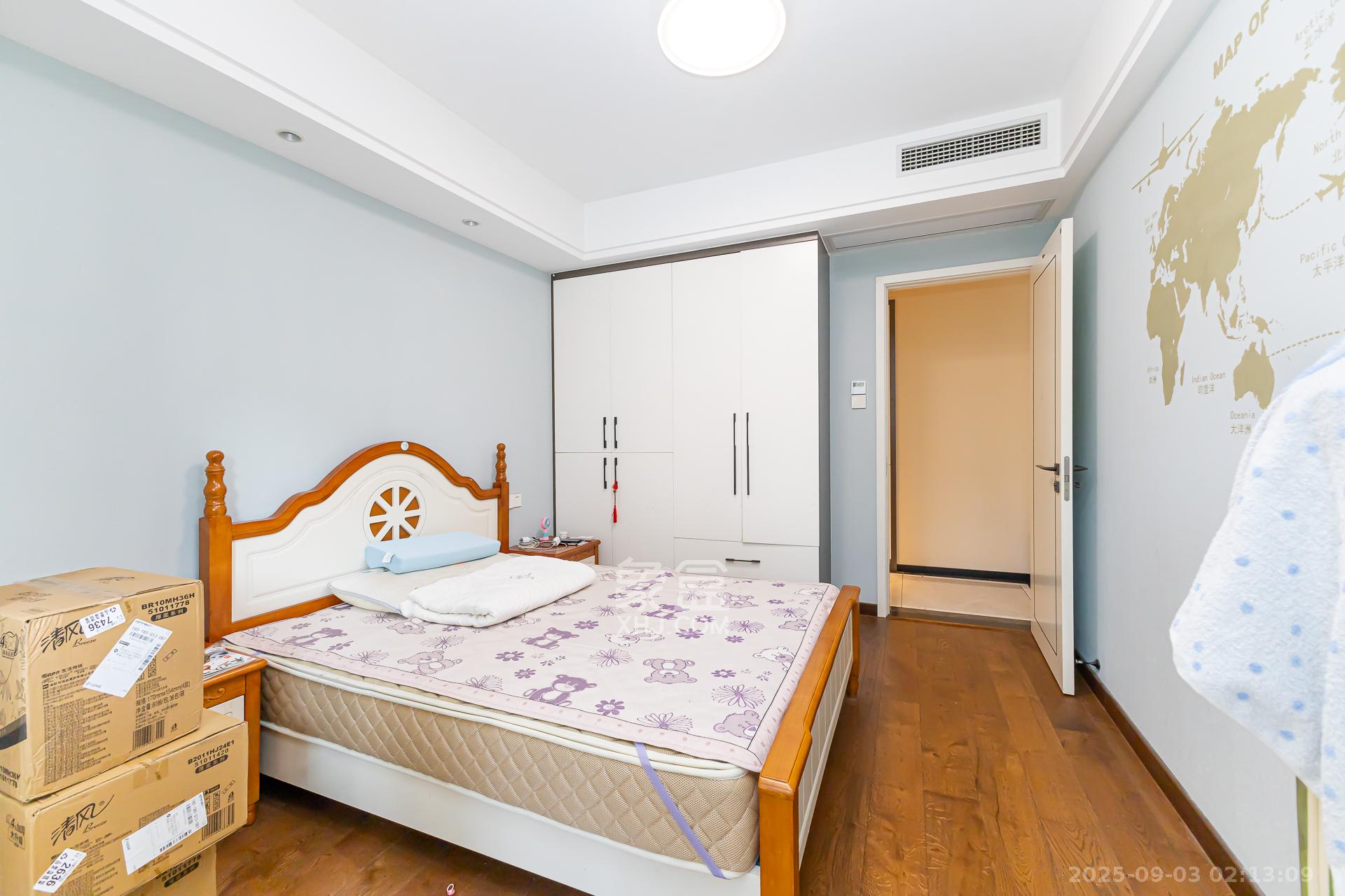 龙湖璟宸原著(龙湖紫宸)  3室2厅2卫    86.0万 龙湖璟宸原著(龙湖紫宸)  3室2厅2卫    86.0万卧室