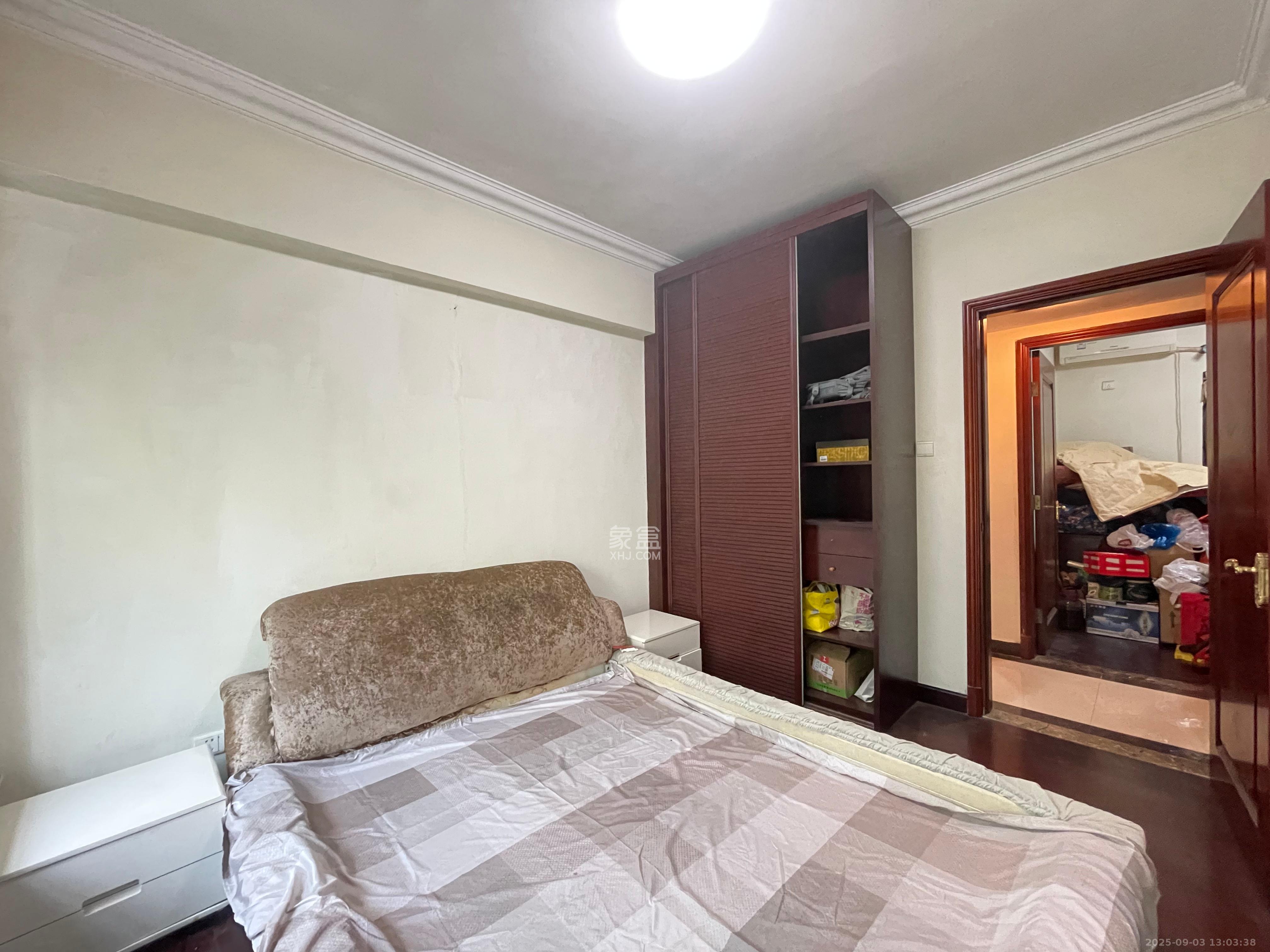 恒大名都 4室2厅2卫 1900.0元/月 恒大名都 4室2厅2卫 1900.0元/月室内图