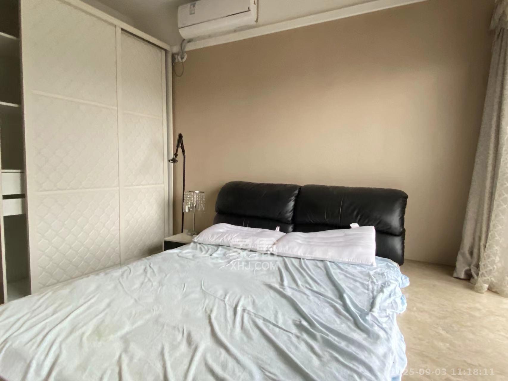 德思勤城市广场(宝格丽公寓) 1室1厅1卫 1800.0元/月 德思勤城市广场(宝格丽公寓) 1室1厅1卫 1800.0元/月室内图