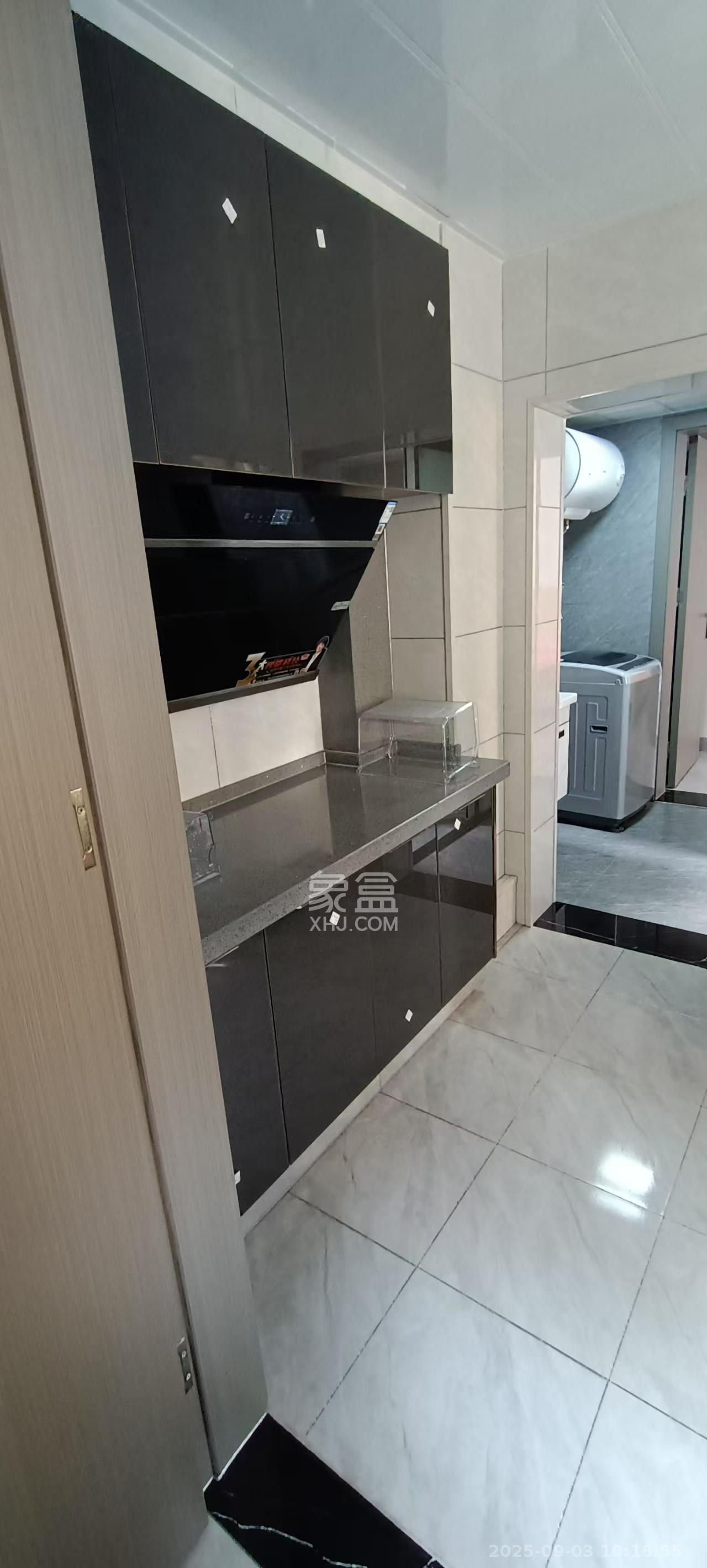 金南家园三期 1室1厅1卫 1600.0元/月 金南家园三期 1室1厅1卫 1600.0元/月室内图